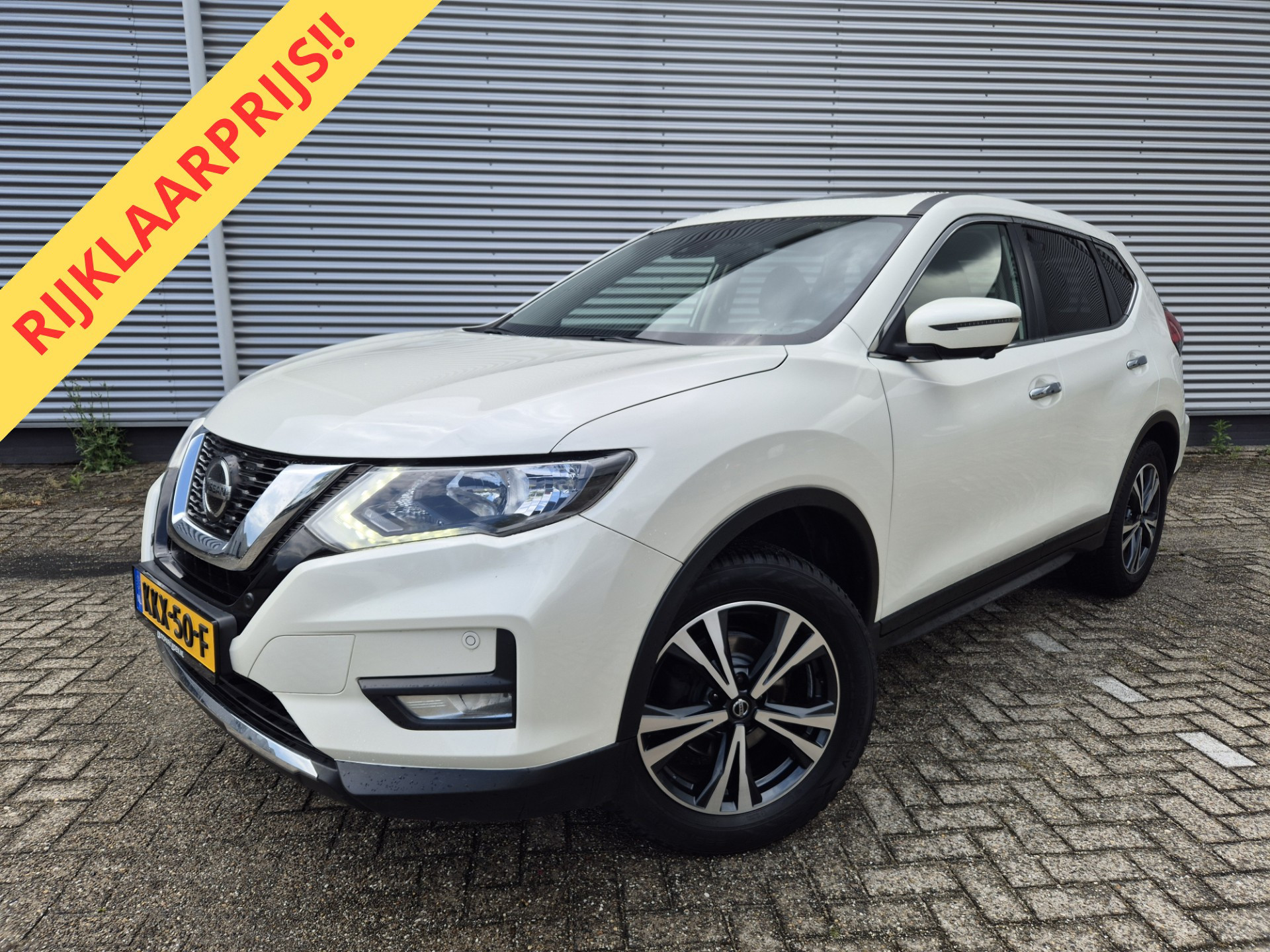 Nissan X-Trail 1.3 DIG-T N-Connecta,Panorama,Navigatie,parkeersensoren,