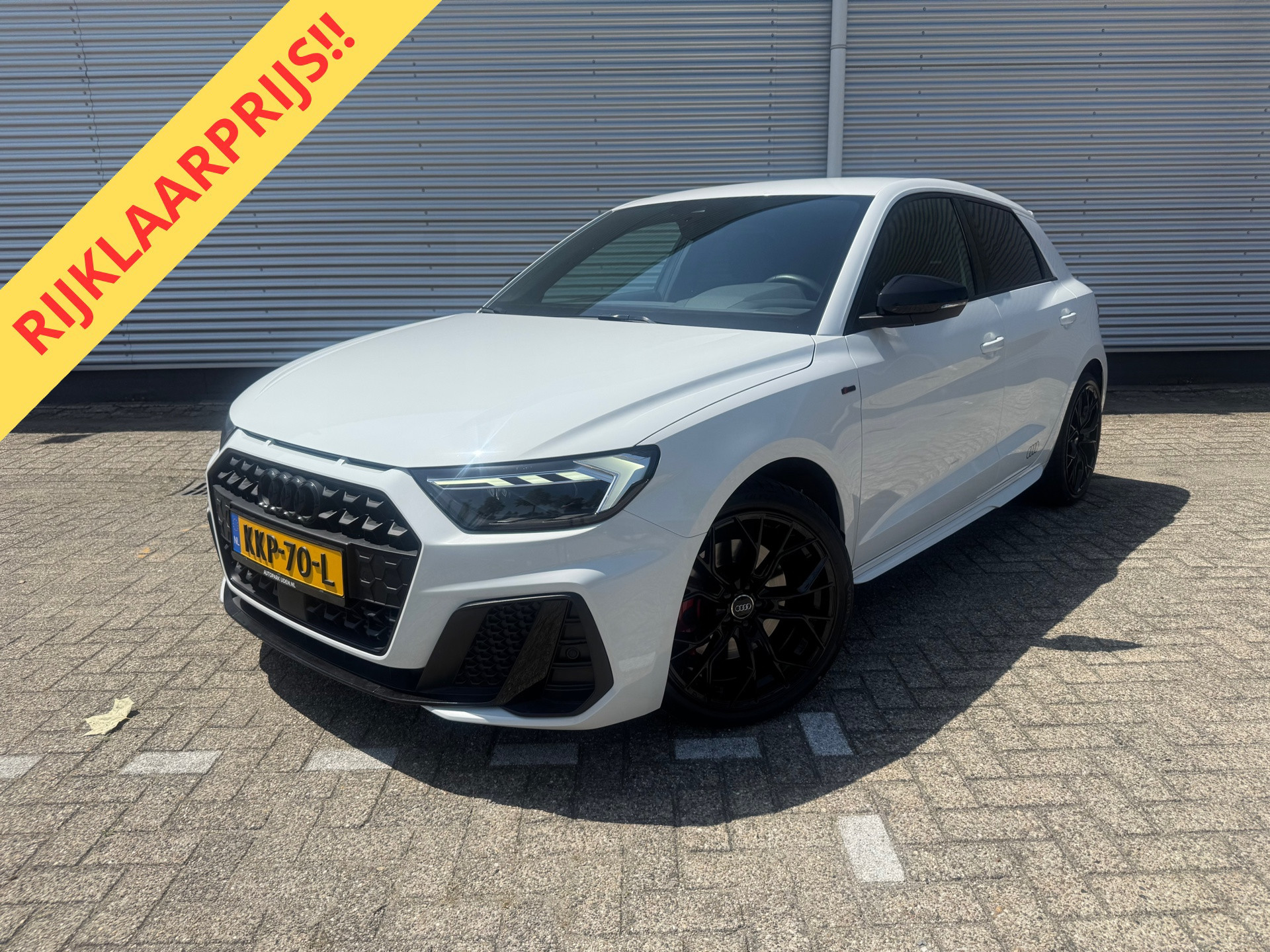 Audi A1 SPORTBACK 40 TFSI S Line edition one