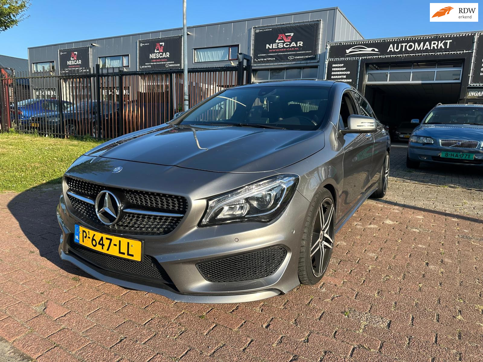 Mercedes-Benz CLA-Klasse 250 OrangeArt Edition HARMAN KARDON/BTW