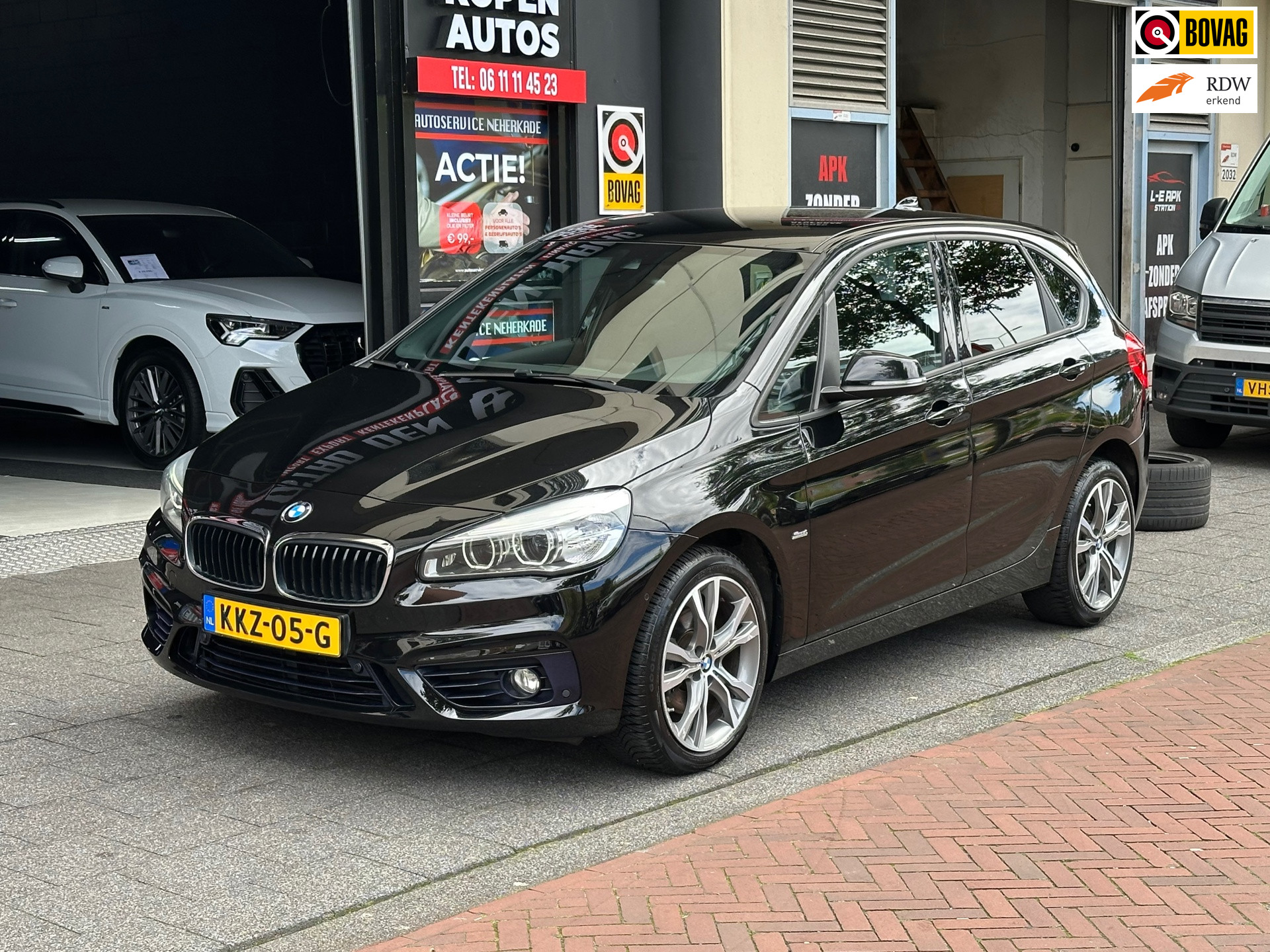 BMW 2 Serie Active Tourer 220i High Executive Aut Navi Clima PDC Stoelverwarming