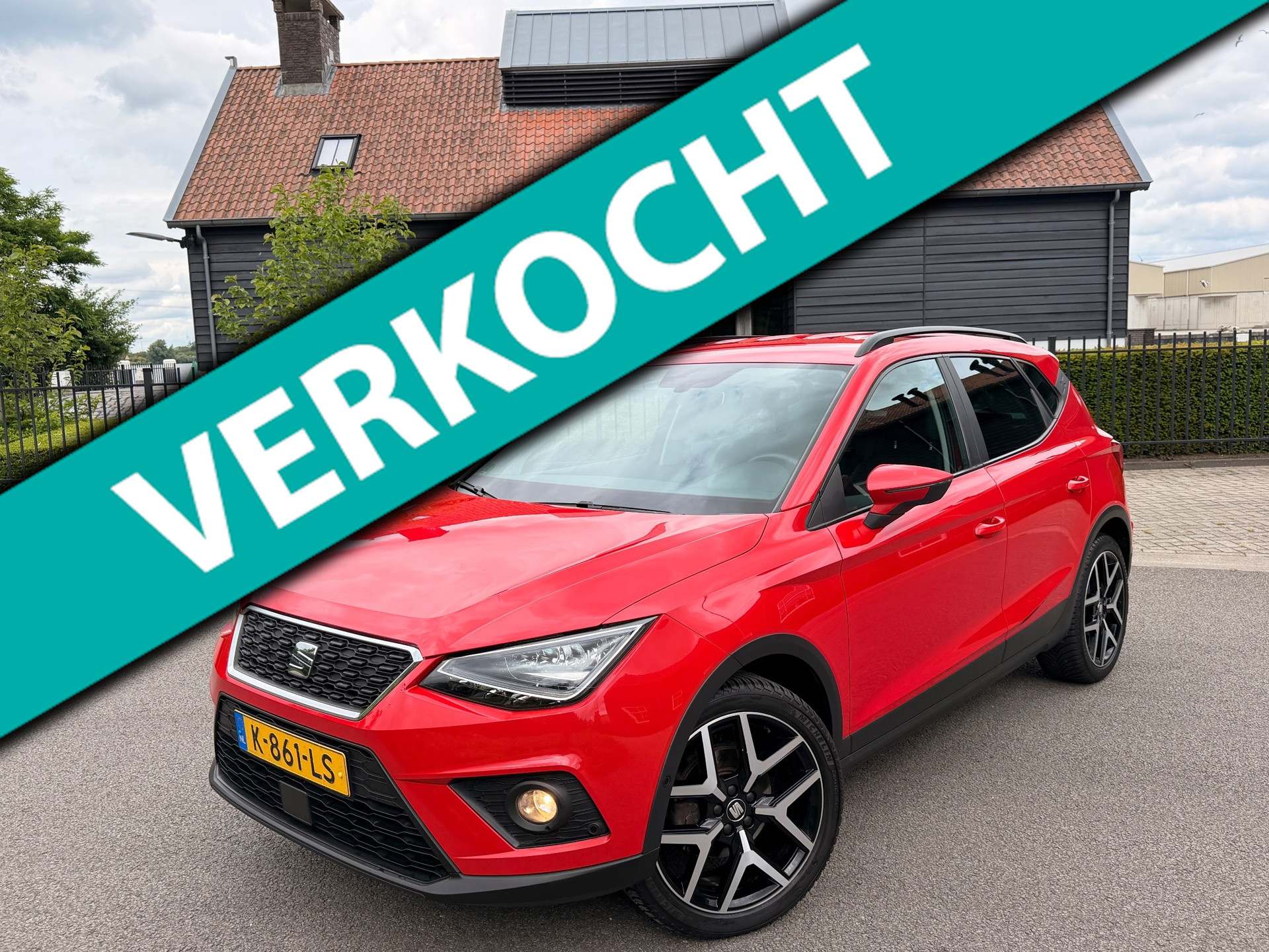 SEAT Arona 1.0 TSI Style Business Intense Plus AircoEcc Leer Navi Camera Led-Xenon