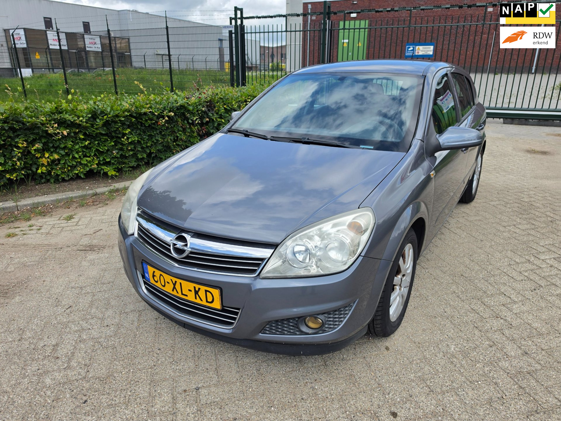 Opel Astra 1.6 Temptation AIRCO CRUISE NAP NETJES!