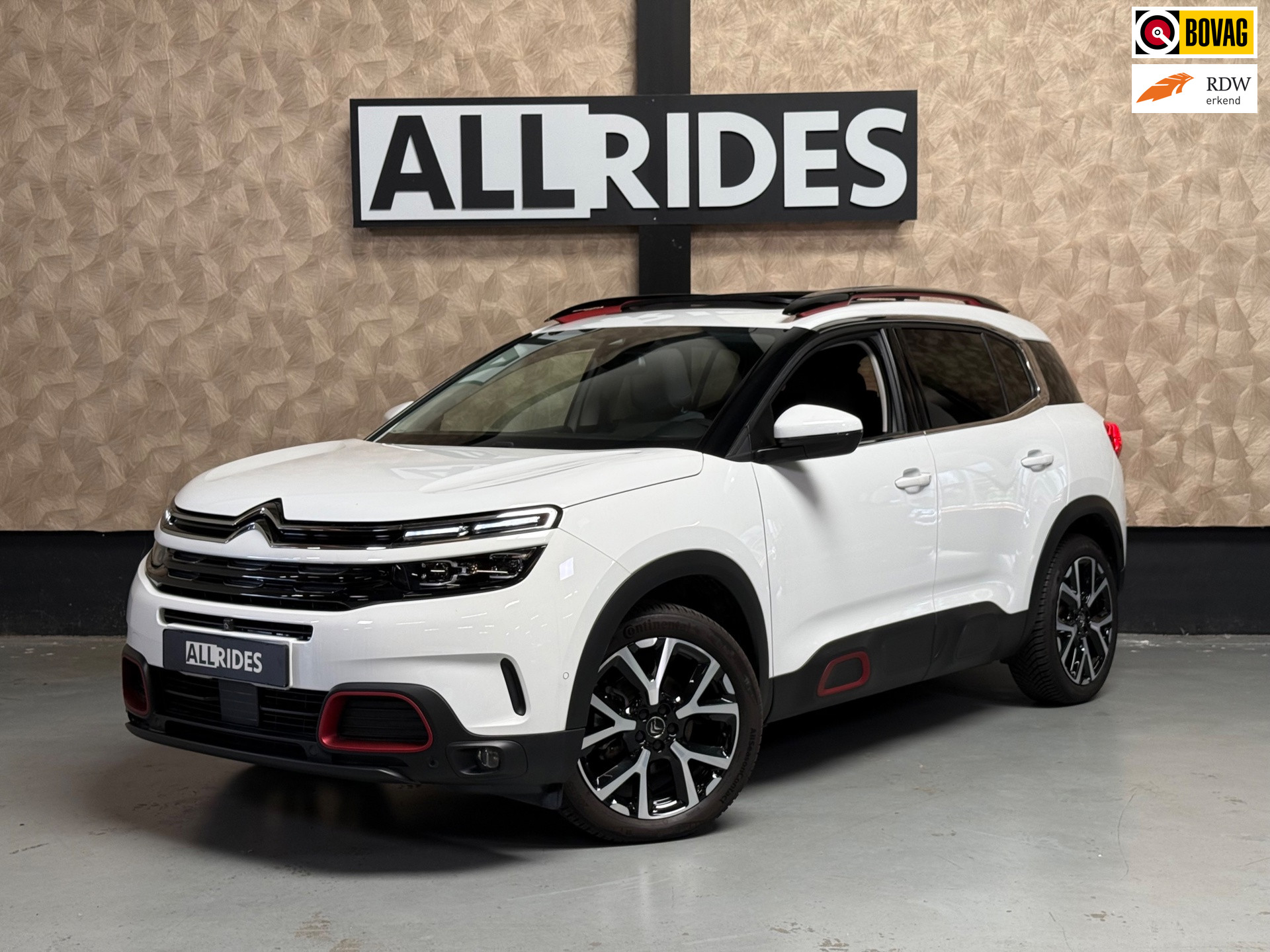 Citroën C5 Aircross 1.2 PureTech Shine | Pano | Stoelverwarming | Carplay | Camera | Led | Trekhaak