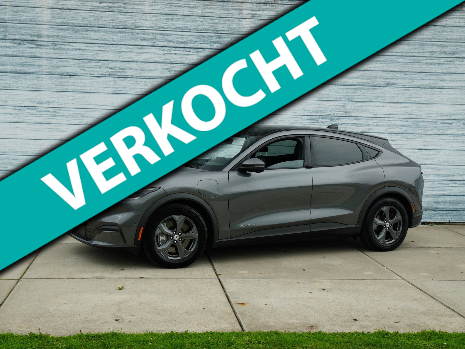 Ford Mustang Mach-E RWD75 kWh Pano Carplay B&O Camera Soh93%