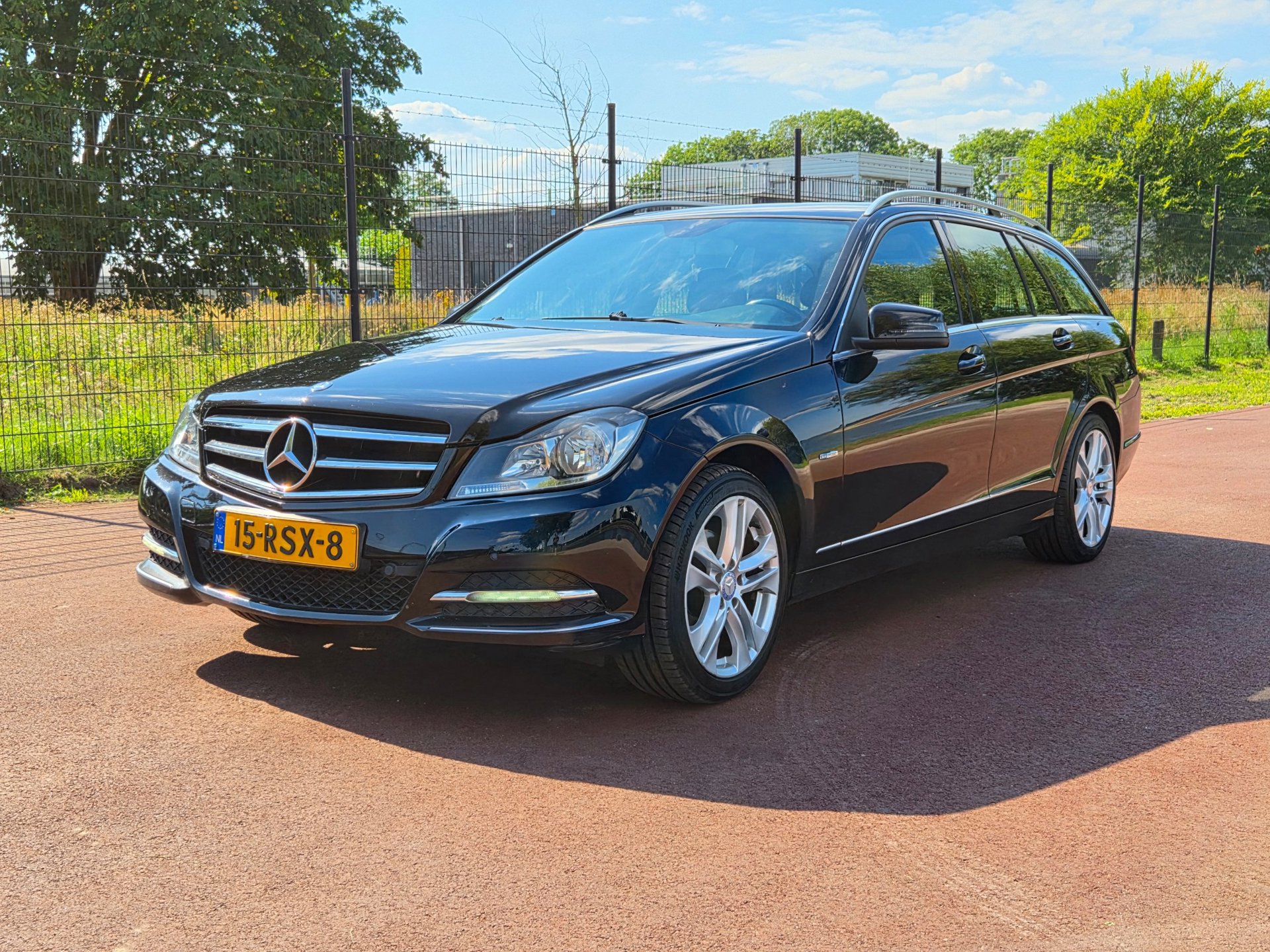 Mercedes-Benz C-Klasse Estate 180 Business Class Avantgarde Nieuwe distributieketting/Trekhaak/Navi/