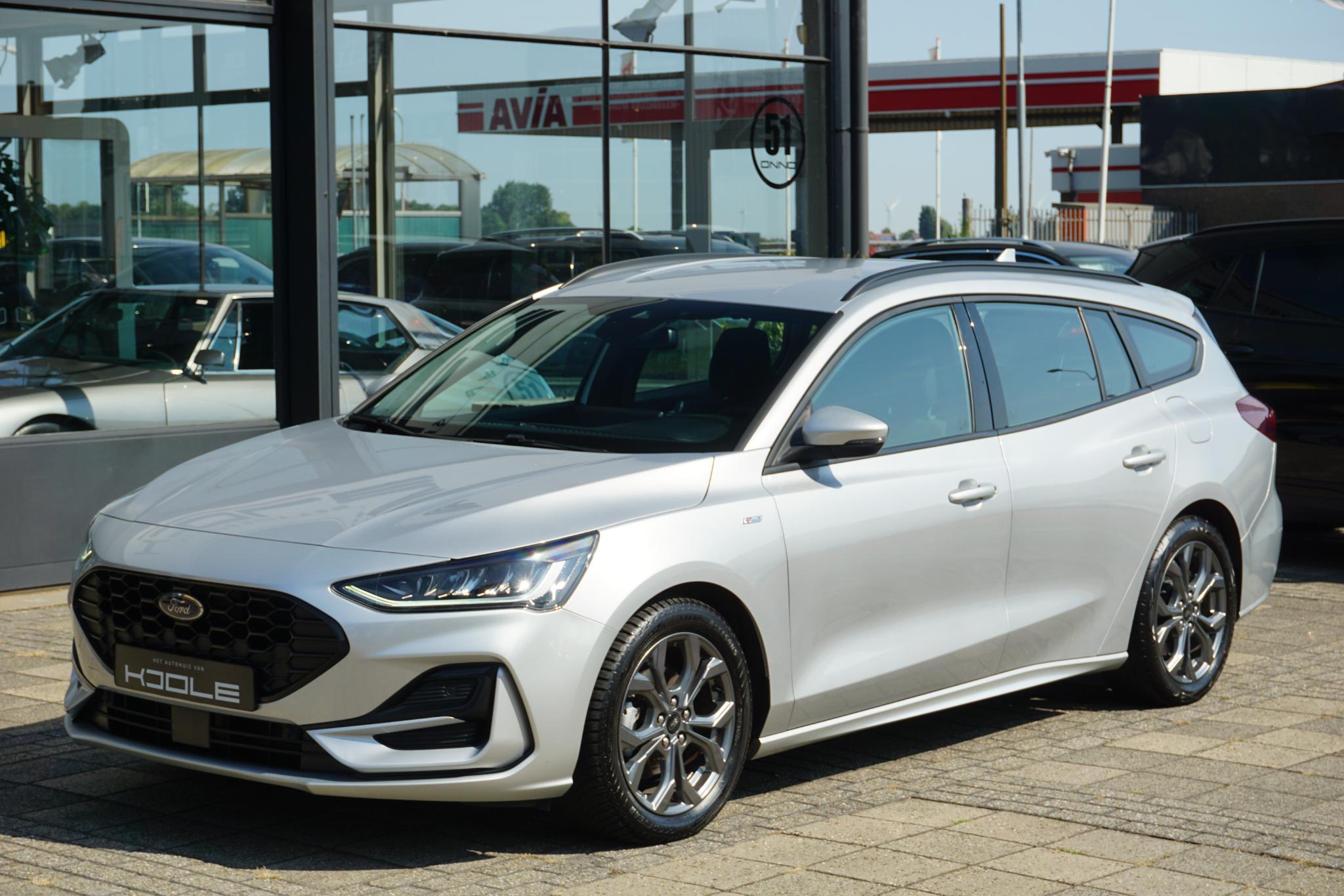Ford FOCUS Wagon 1.0 EcoBoost Hybrid ST-line