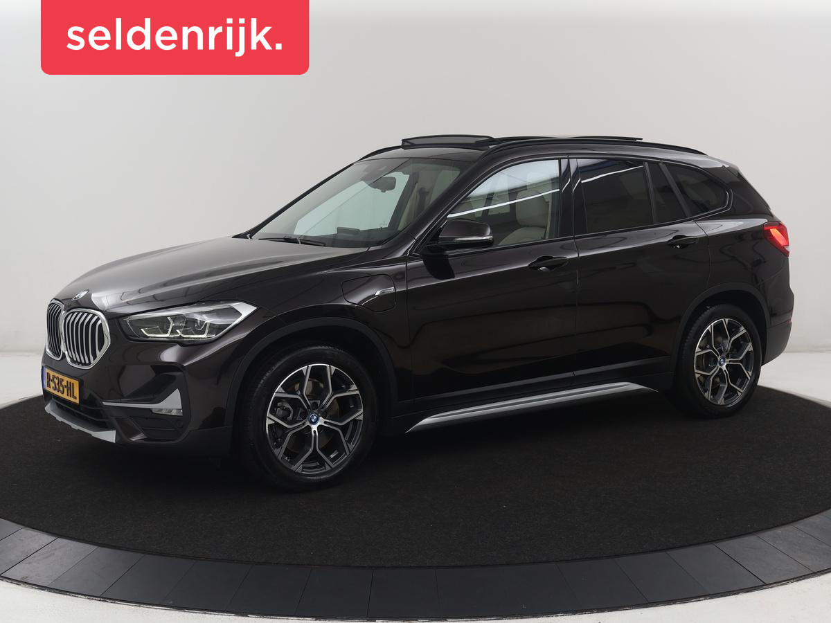BMW X1 xDrive25e Business Edition Plus | SOH 91,4% | Panoramadak | Leder |