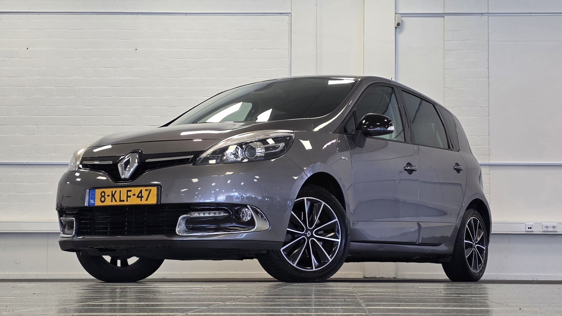 Renault Scénic 1.2 TCe Bose Trekhaak Navigatie Camera Mooi!