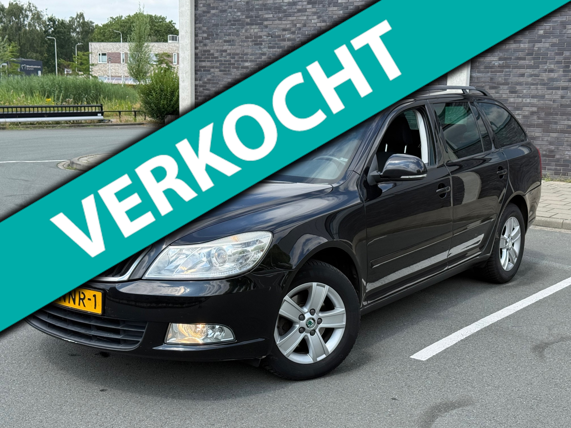Škoda Octavia Combi 1.2 TSI Ambition Business Line | Navi | Climate | Cruise | APK | 2e Eigenaar