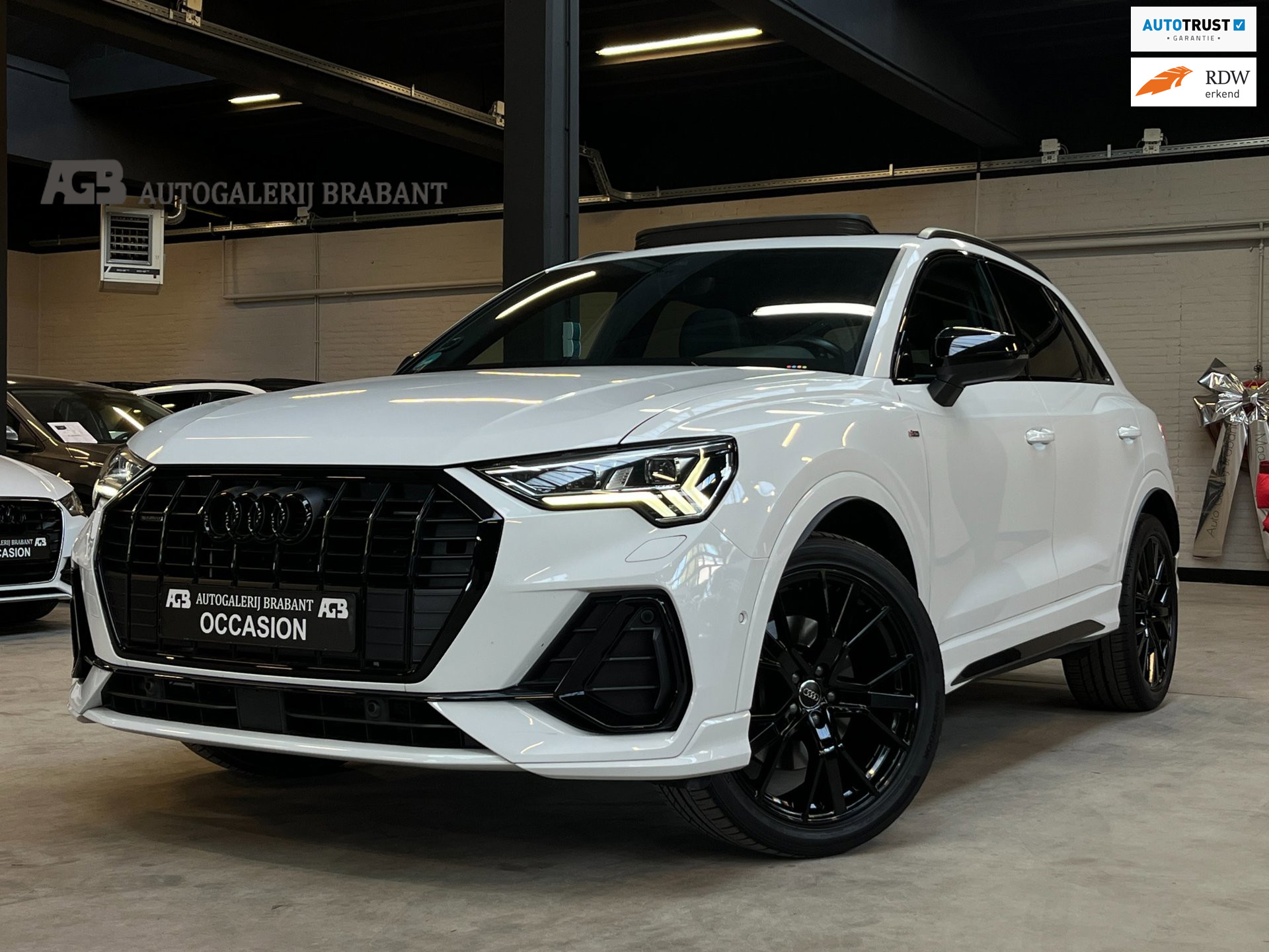 Audi Q3 40 TFSI quattro S Line Pano/Carplay/Xenon/Automaat