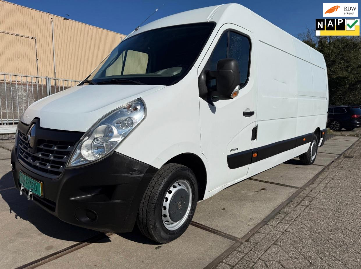 Renault Master T35 2.3 dCi L3H3