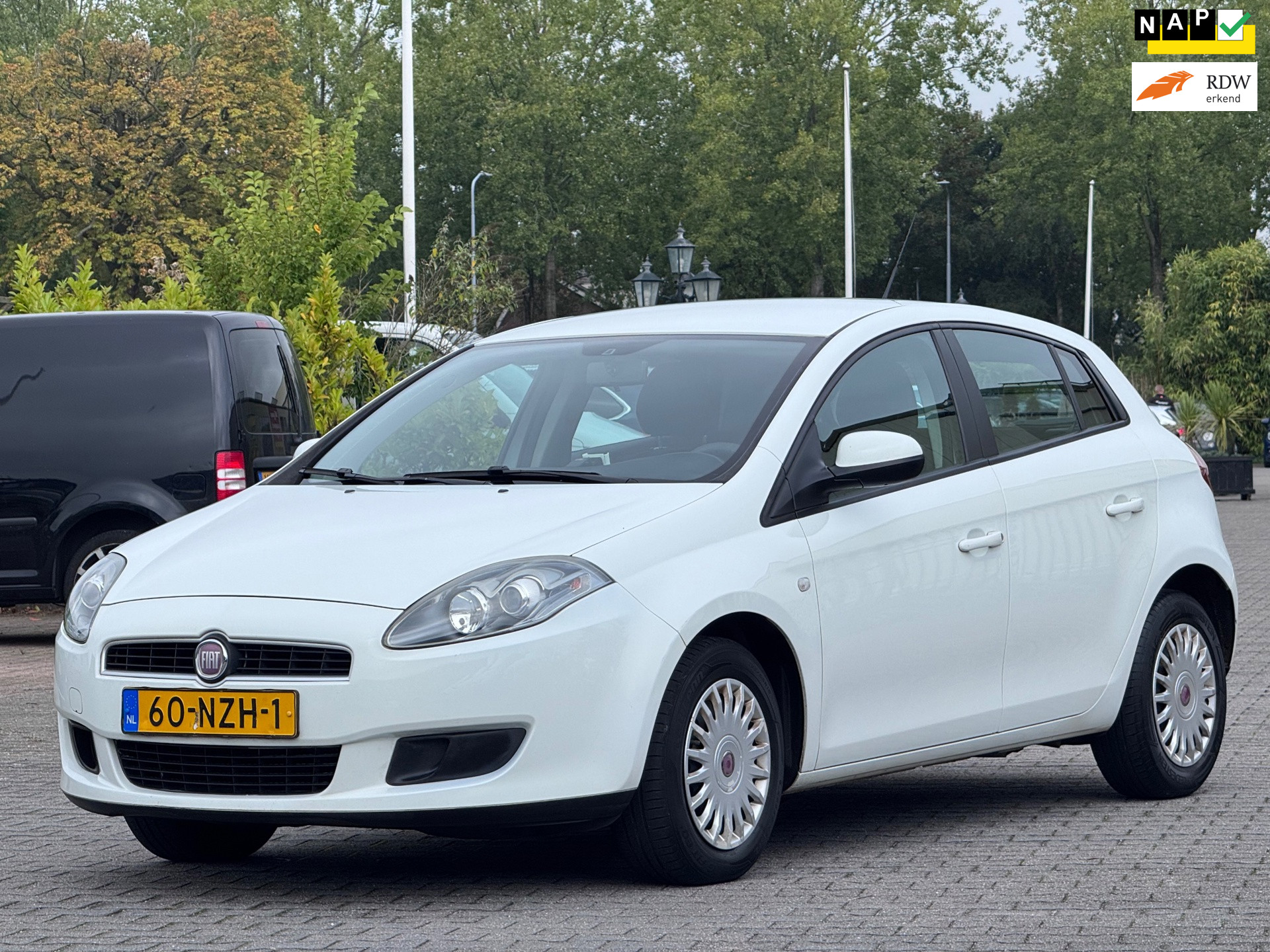 Fiat Bravo 1.4 Actual | APK 15-04-2027 | Airco | Cruise control | Elektrische ramen en spiegels | Onderhoudhistorie |