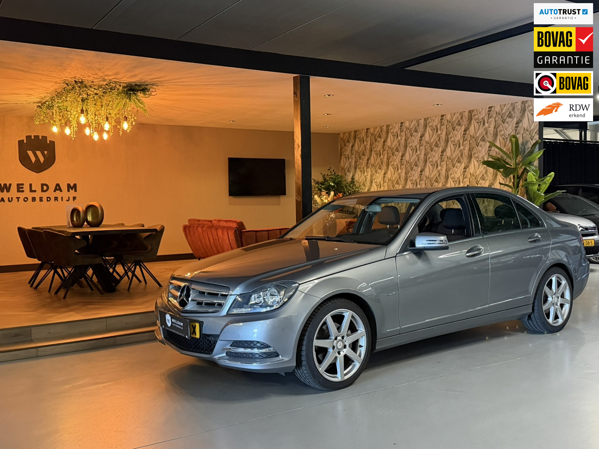 Mercedes-Benz C-Klasse 180 Avantgarde Trekhaak Navi Nieuw Ketting Rijklaar Apk