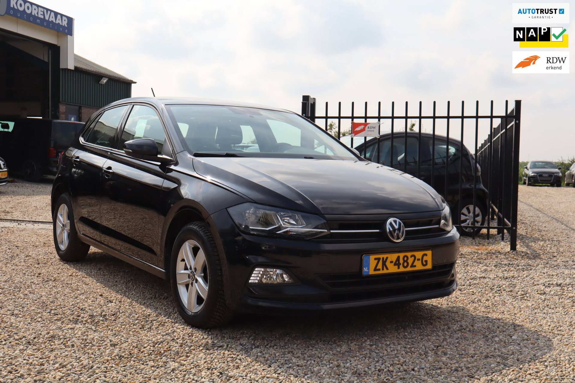 Volkswagen Polo 1.0 TSI Comfortline app connect