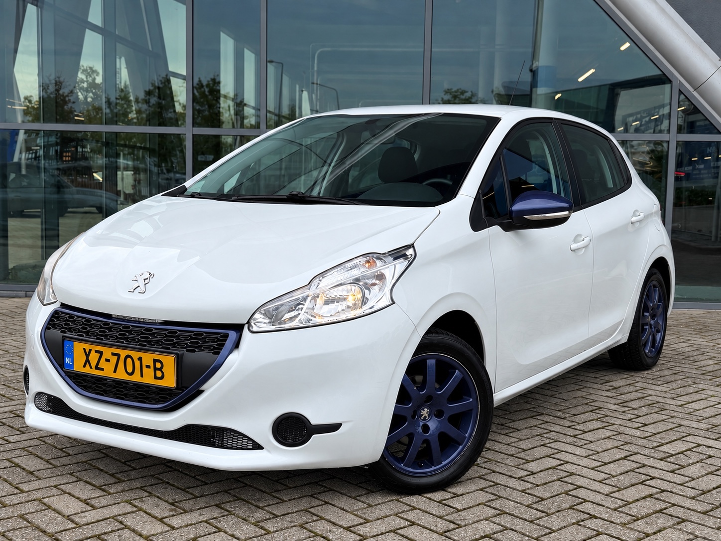 Peugeot 208 1.0 PureTech LIKE, Airco, Nwe Distributie! Nieuwe APK!