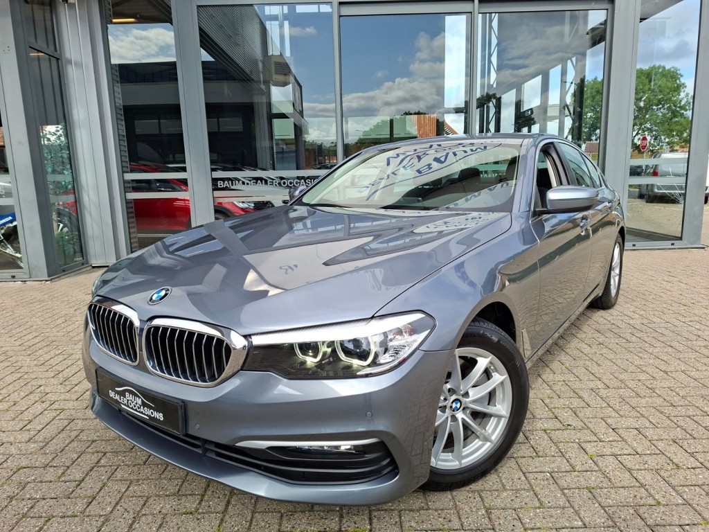 BMW 5 Serie 520i AUTOMAAT 184PK EXECUTIVE EDITION NAVI LMV PDC-CAMERA