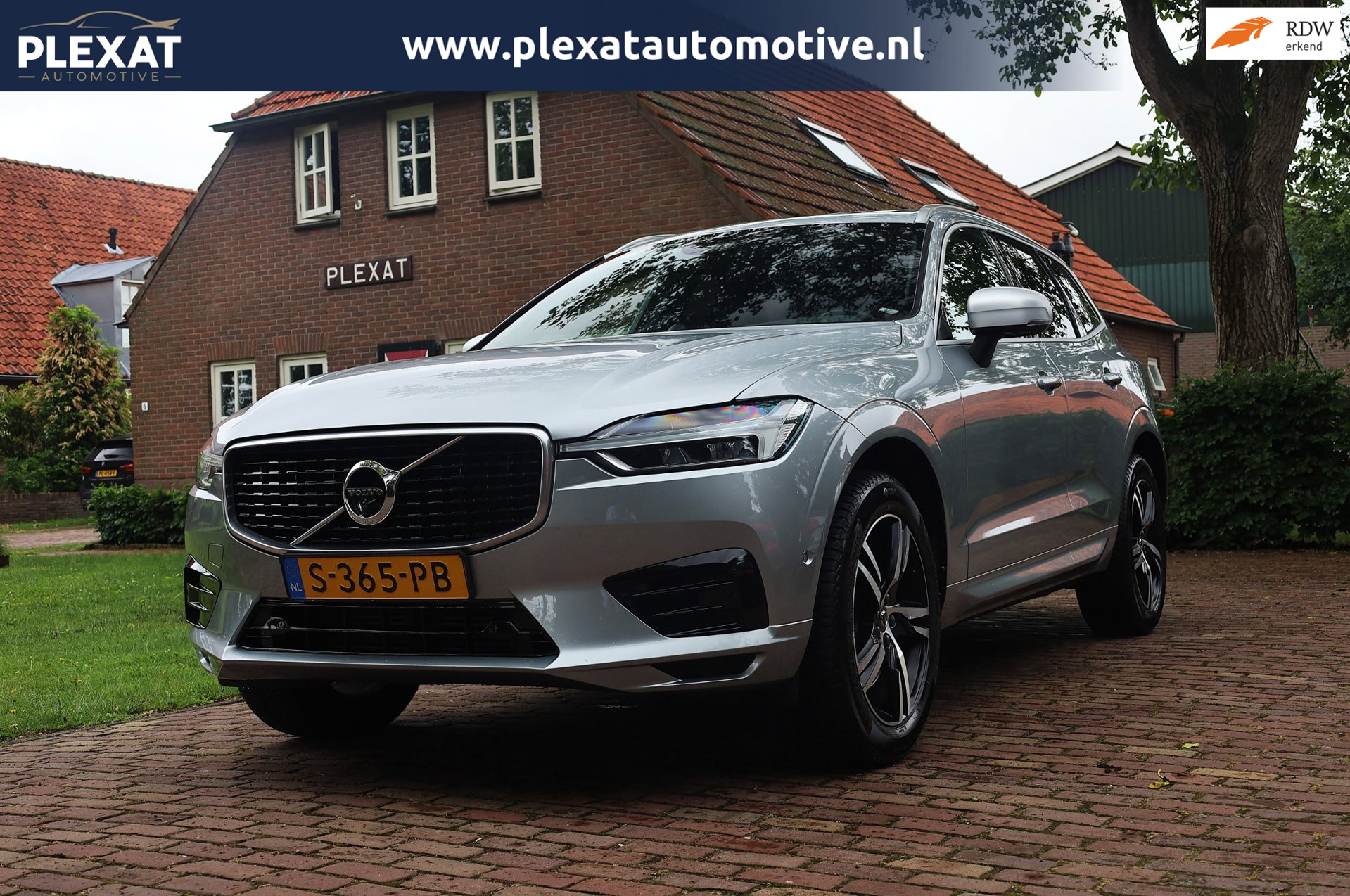Volvo XC60 2.0 T5 AWD R-Design Aut. | Panorama | Adap. Cruis | Bowers & Wilkins | Stoelverwarming | Memory | Trekhaak | Historie |