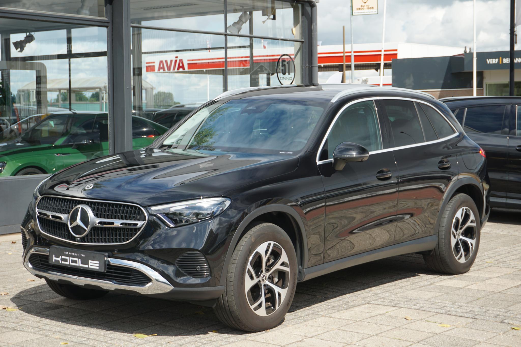Mercedes-Benz GLC 300e 4MATIC Luxury Line