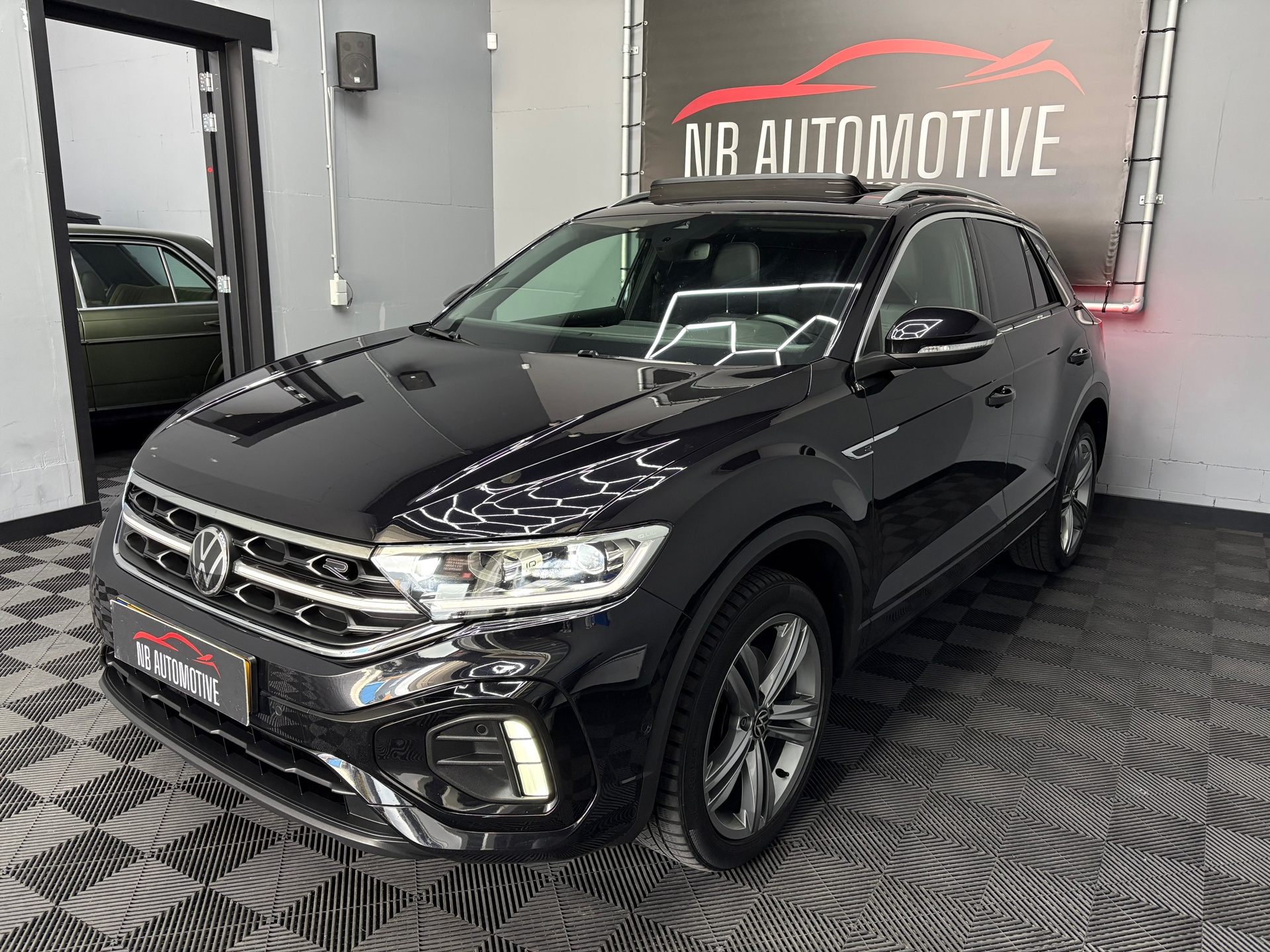 Volkswagen T-Roc 1.5 TSI R-Line Pano