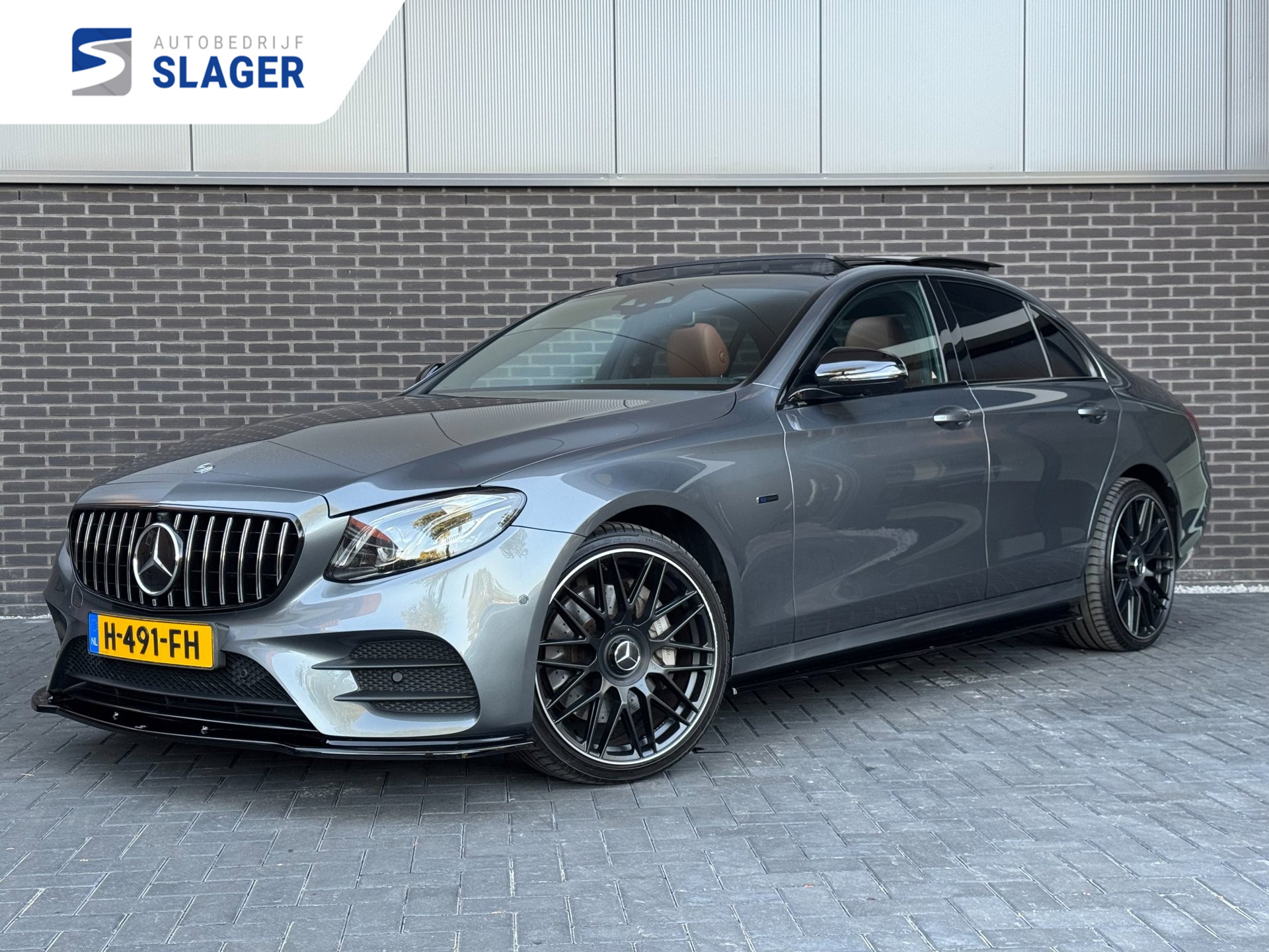 Mercedes-Benz E-Klasse 300 e Business Solution AMG | Pano | 360 | Trekhaak | 20″