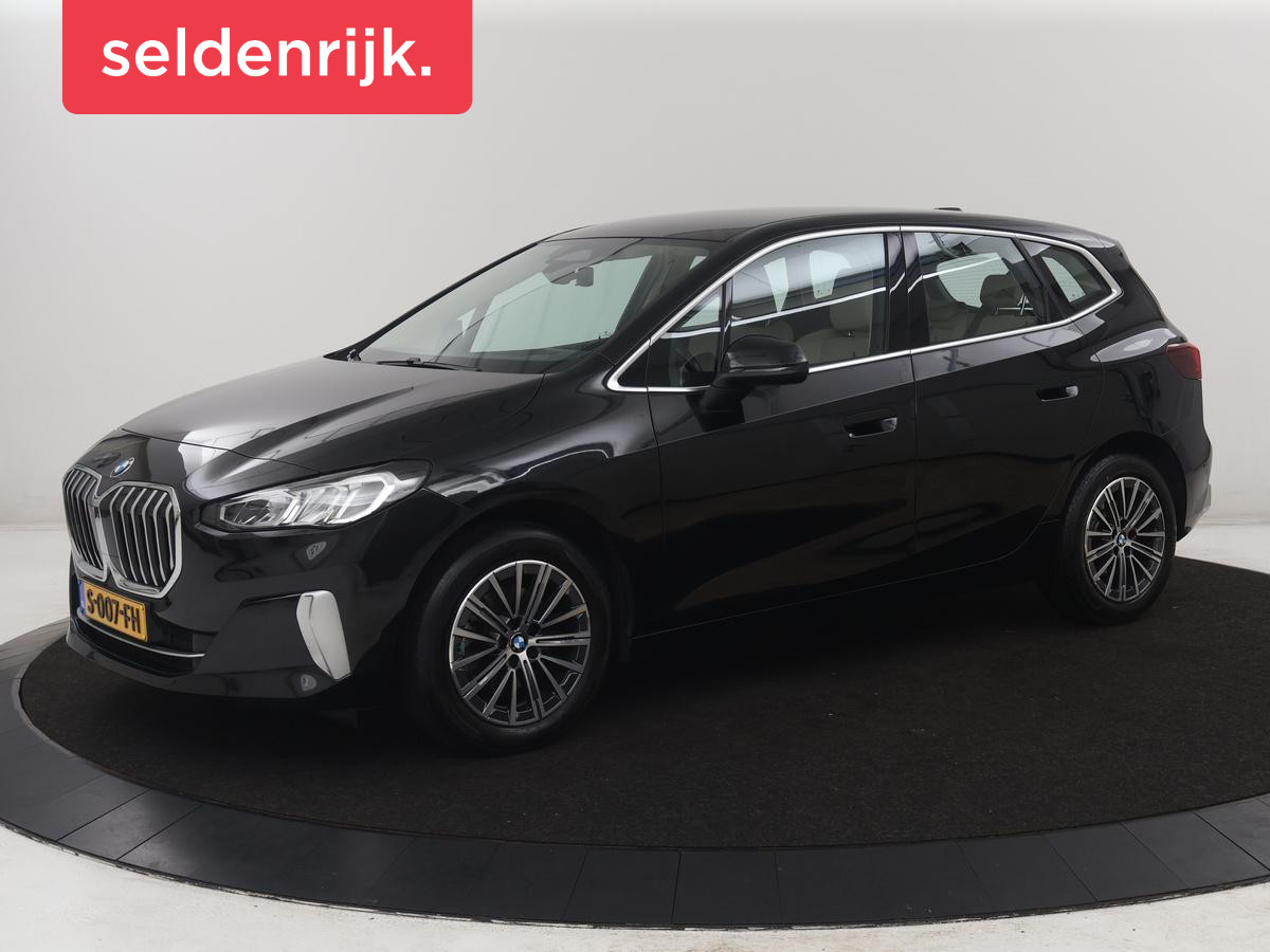 BMW 2 Serie Active Tourer 220i | Leder | Cruise control | Navigatie |