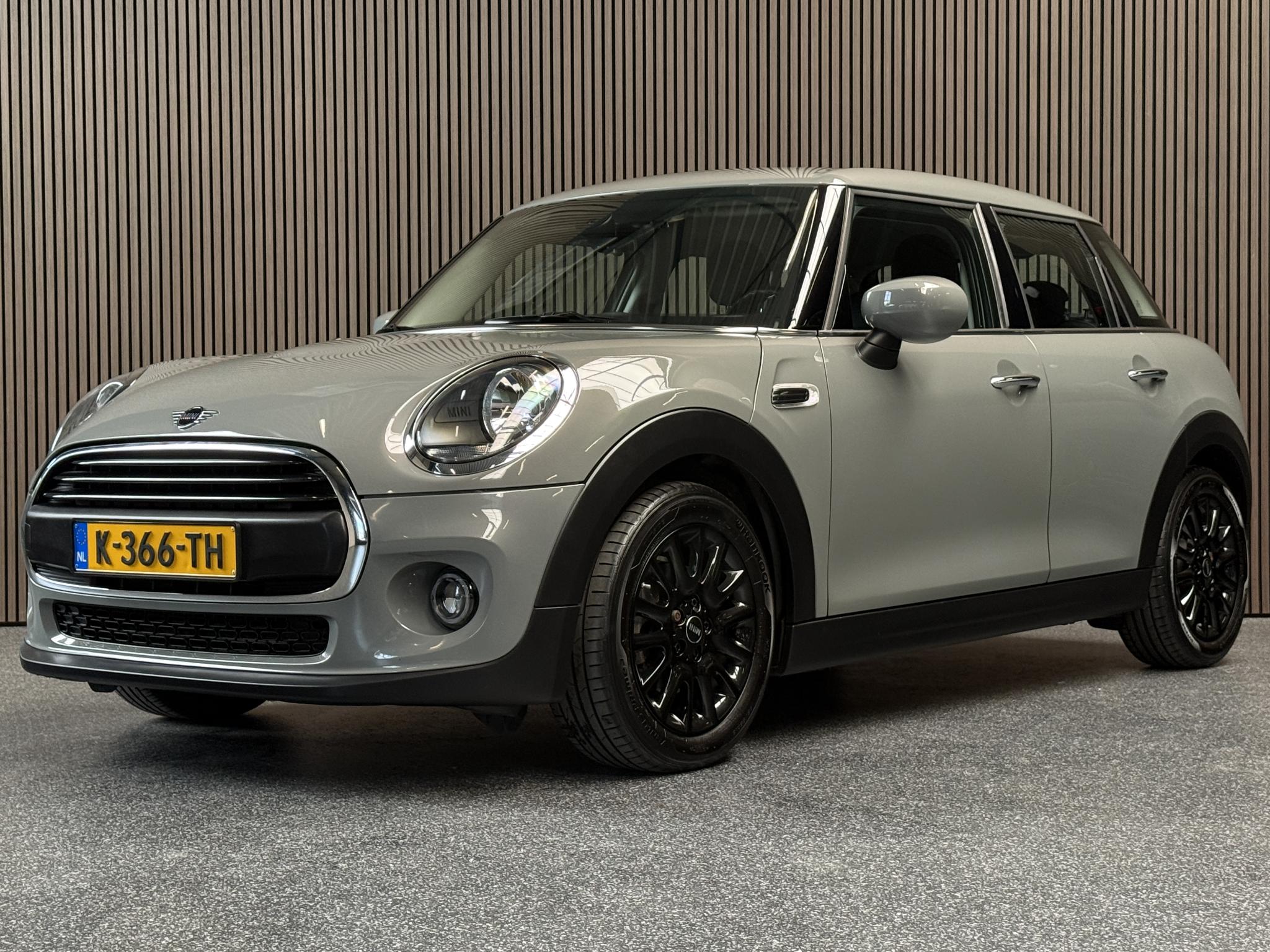 MINI 5-deurs 1.5 Business Edition