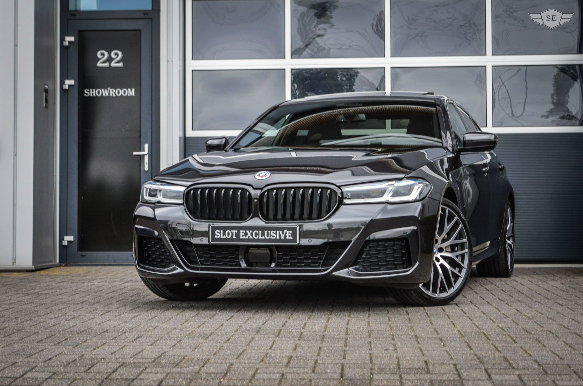 BMW 5 Serie 530e|M-PAKKET|PILOT|360|H&K|LASER|NAPPA|PANO|20″