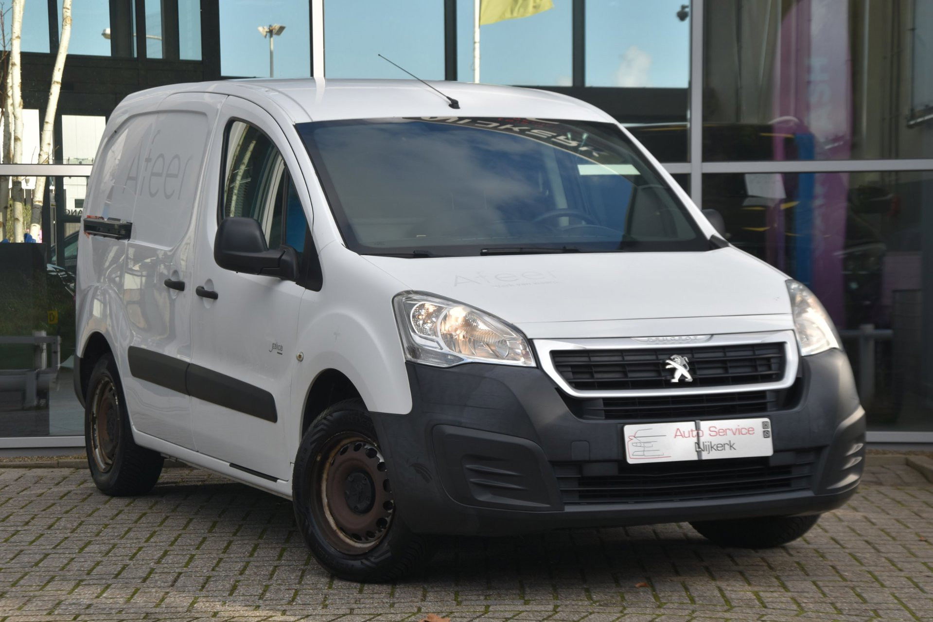 Peugeot Partner 1.6 HDi 75 L1 | 1e Eigenaar | 114DKM NAP | Trekhaak | BTW