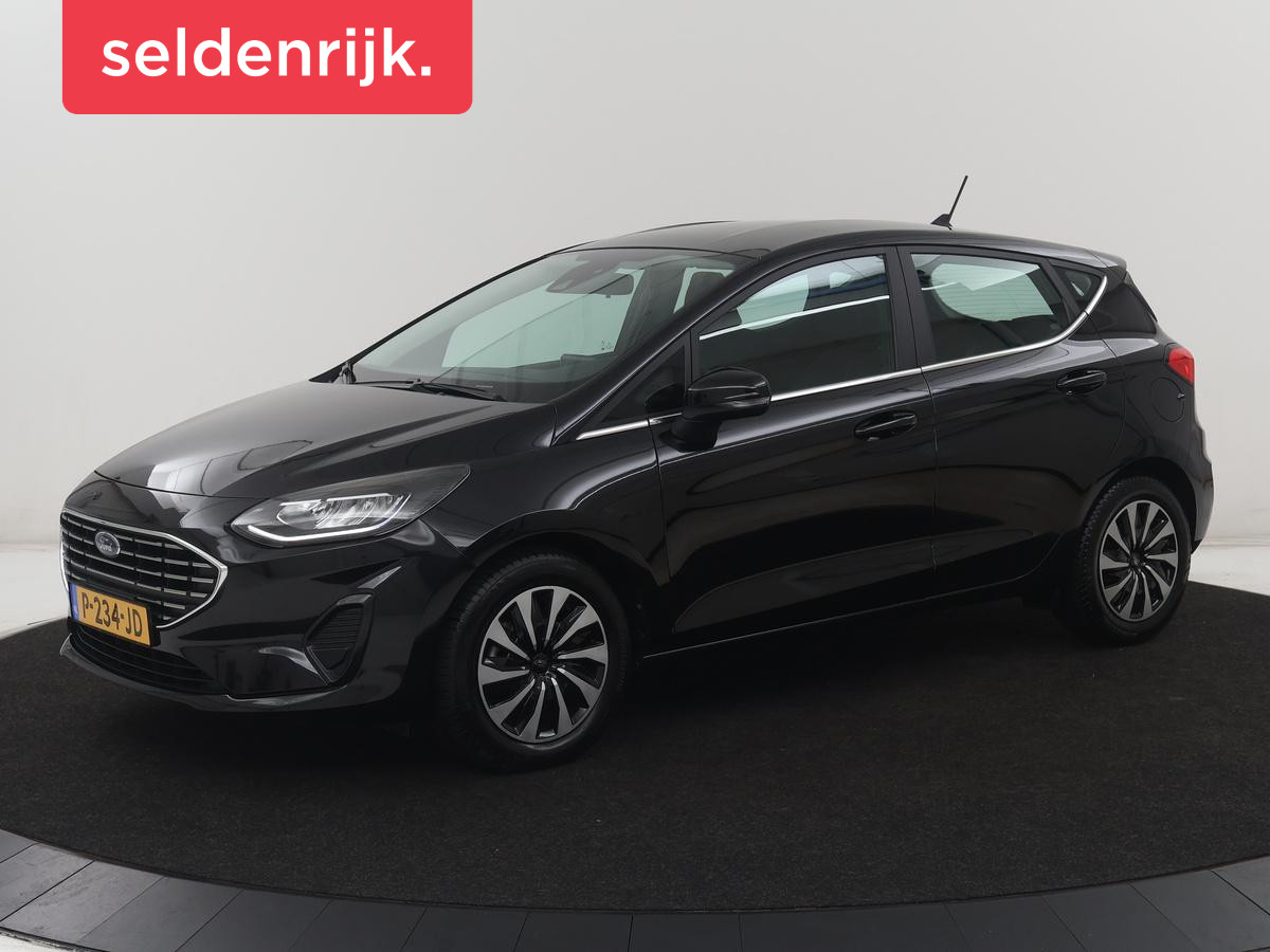 Ford Fiesta 1.0 EcoBoost Hybrid Titanium | Cruise control | Park assist | Climate control |