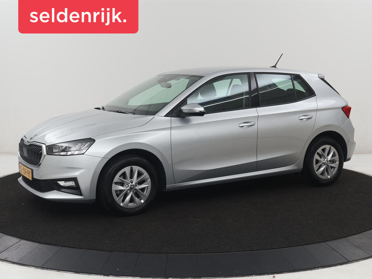 Škoda Fabia 1.0 TSI Business Edition | Cruise control | Park assist | Lane assist |