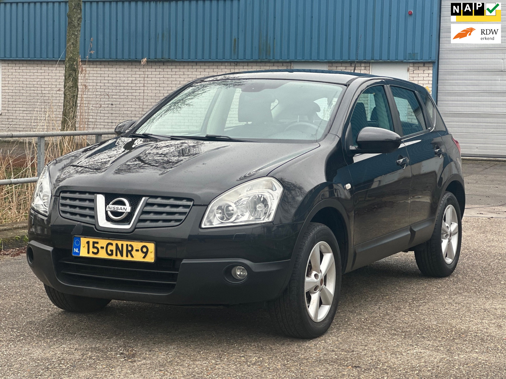 Nissan QASHQAI 2.0 Tekna Premium!Autoomaat!Pano!PDC!Clima!Stoelverwarming!1 jaar APK!