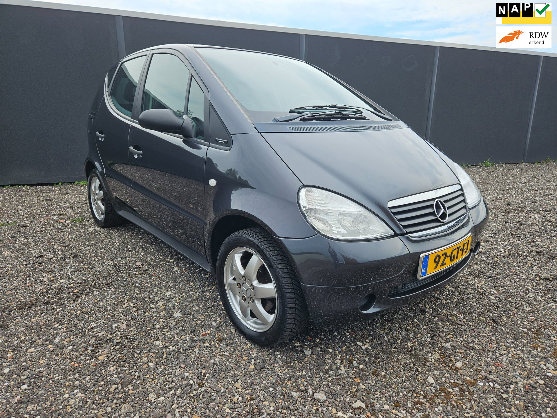 Mercedes-Benz A-Klasse 140 Classic 5DRS.HOGE INSTAP SUPER NETJES VAN BINNEN EN BUITEN