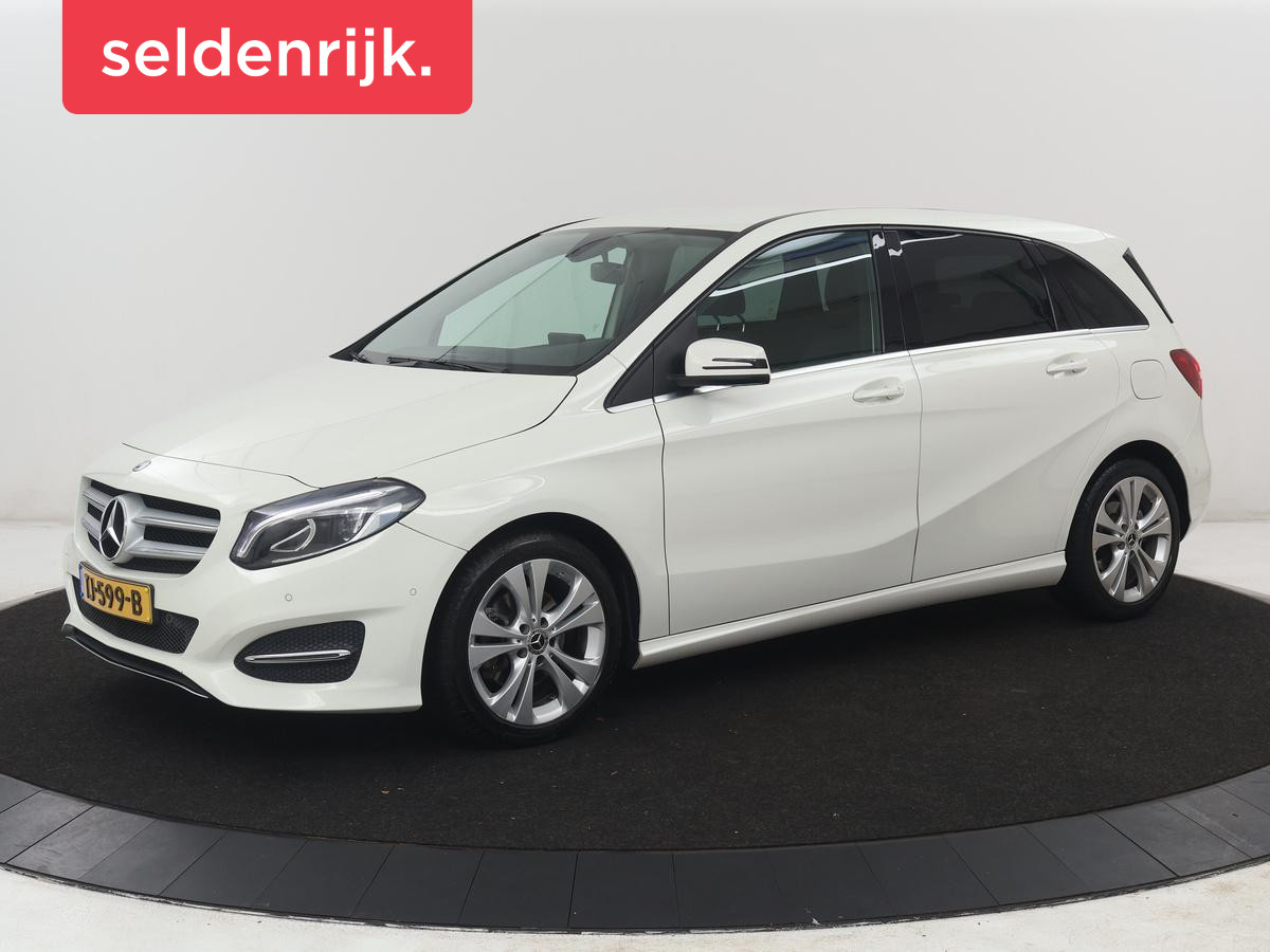 Mercedes-Benz B-klasse 180 Ambition | Half leder | Cruise control | Navigatie |