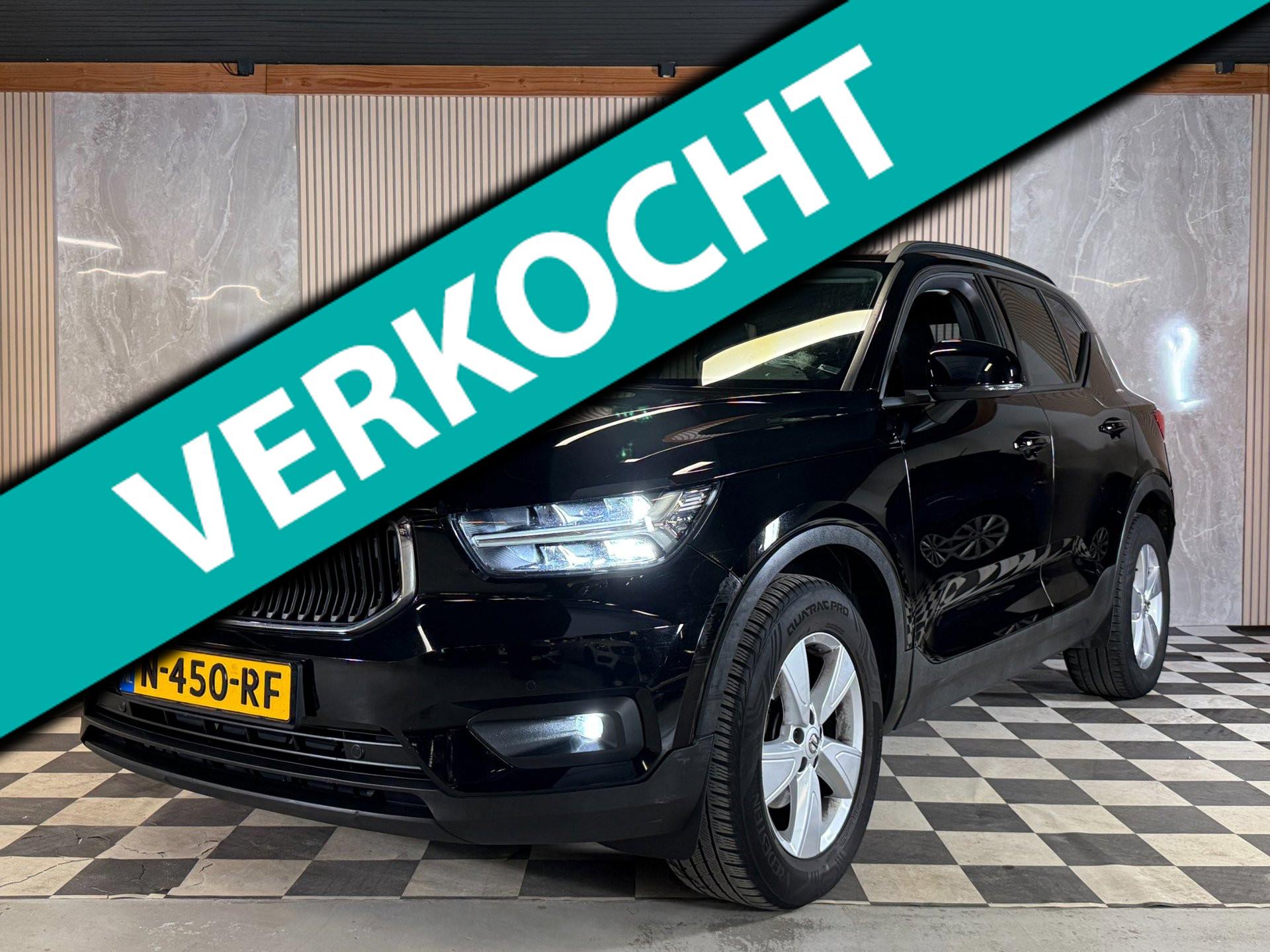 Volvo XC40 2.0 D3 Momentum Airco Trekhaak Cruise Control