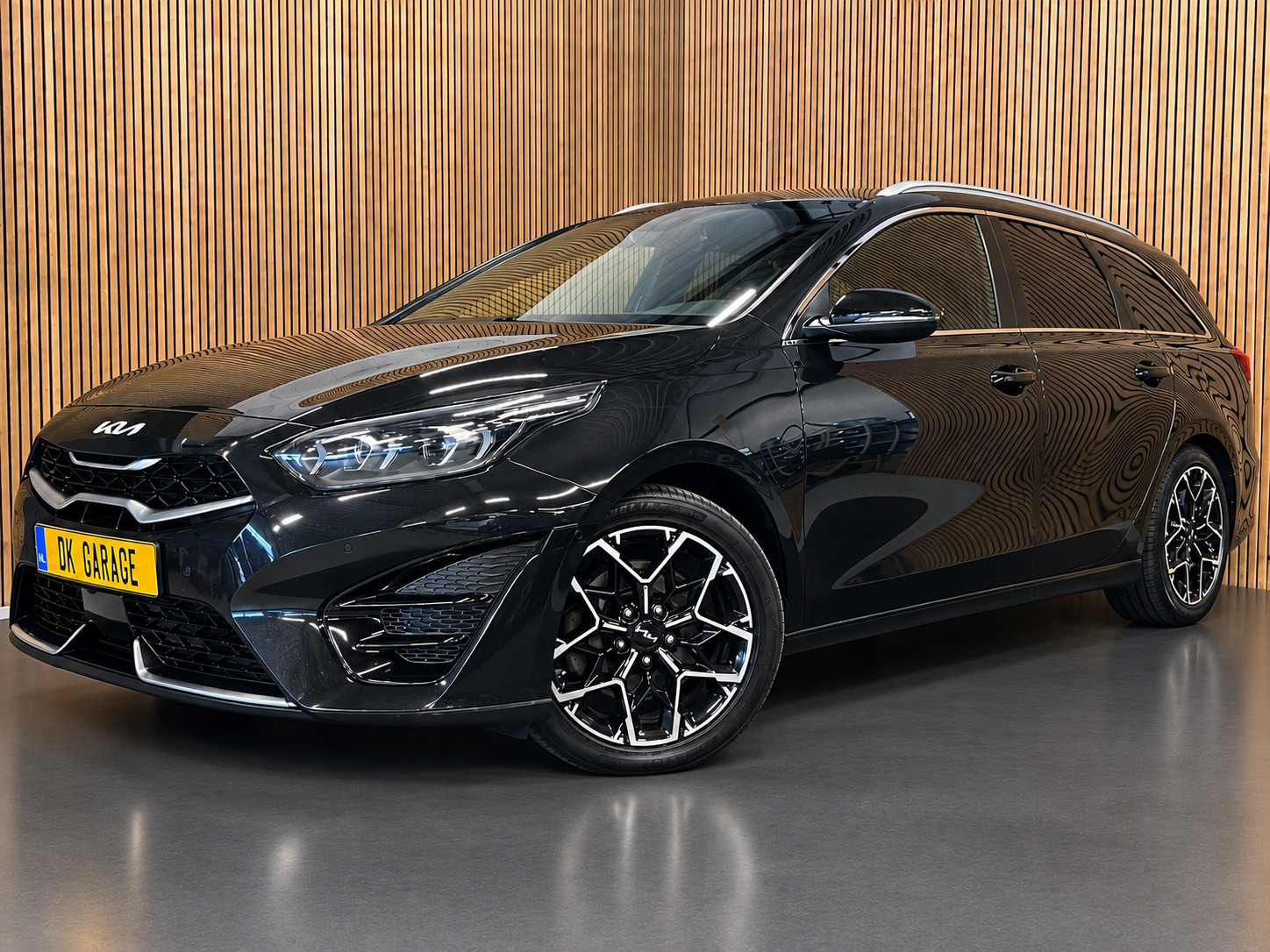 Kia Ceed Sportswagon 1.5 T-GDi GT-Line|161PK|AUTOMAAT|ACC|DIGITAL|KEYLESS|JBL|CARPLAY|ANDROID|STOEL+STUURVERW|CAMERA|CRUISE+CLIMA|
