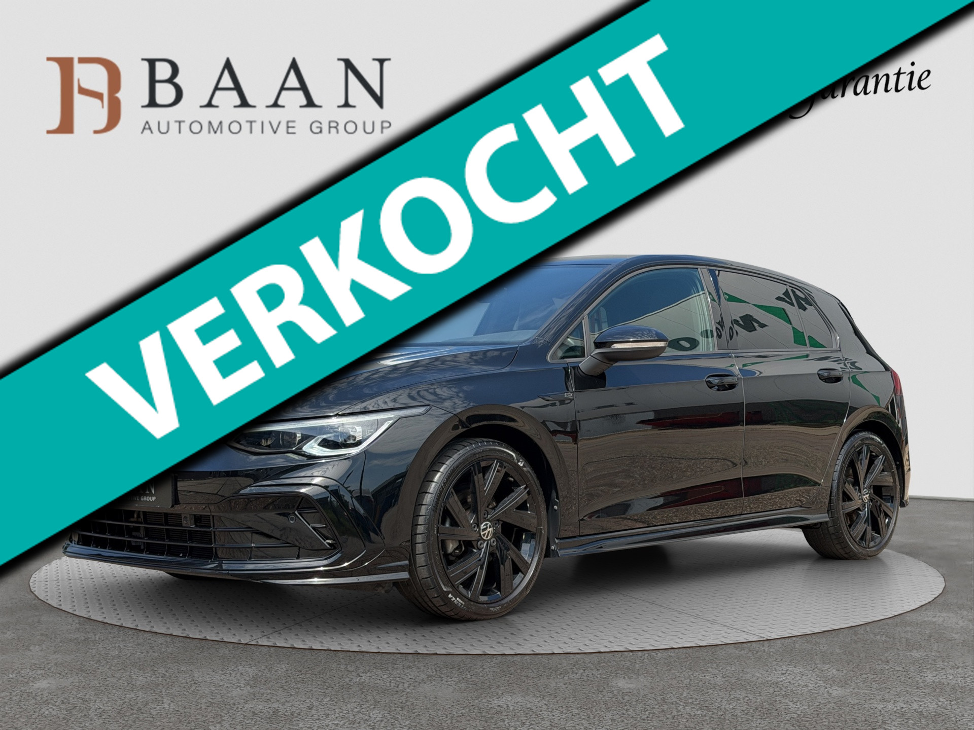 Volkswagen Golf 1.5 eTSI R-Line|H/K Audio|El.trekh|Matrix IQ|Keyless