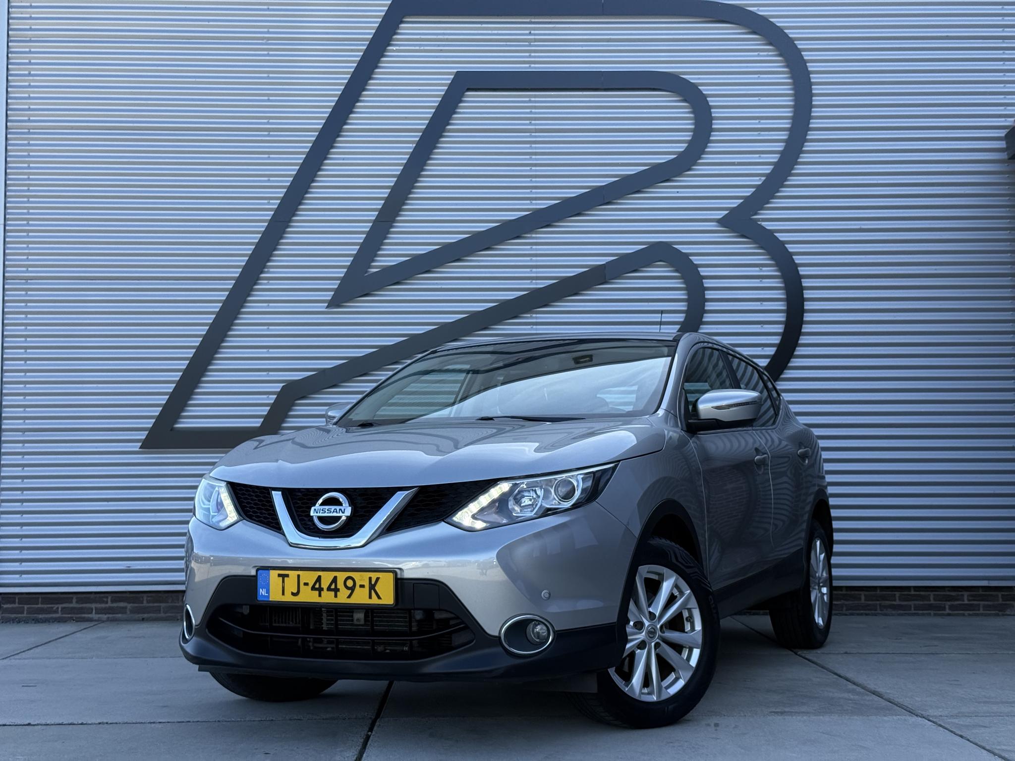 Nissan QASHQAI 1.2 Connect Edition