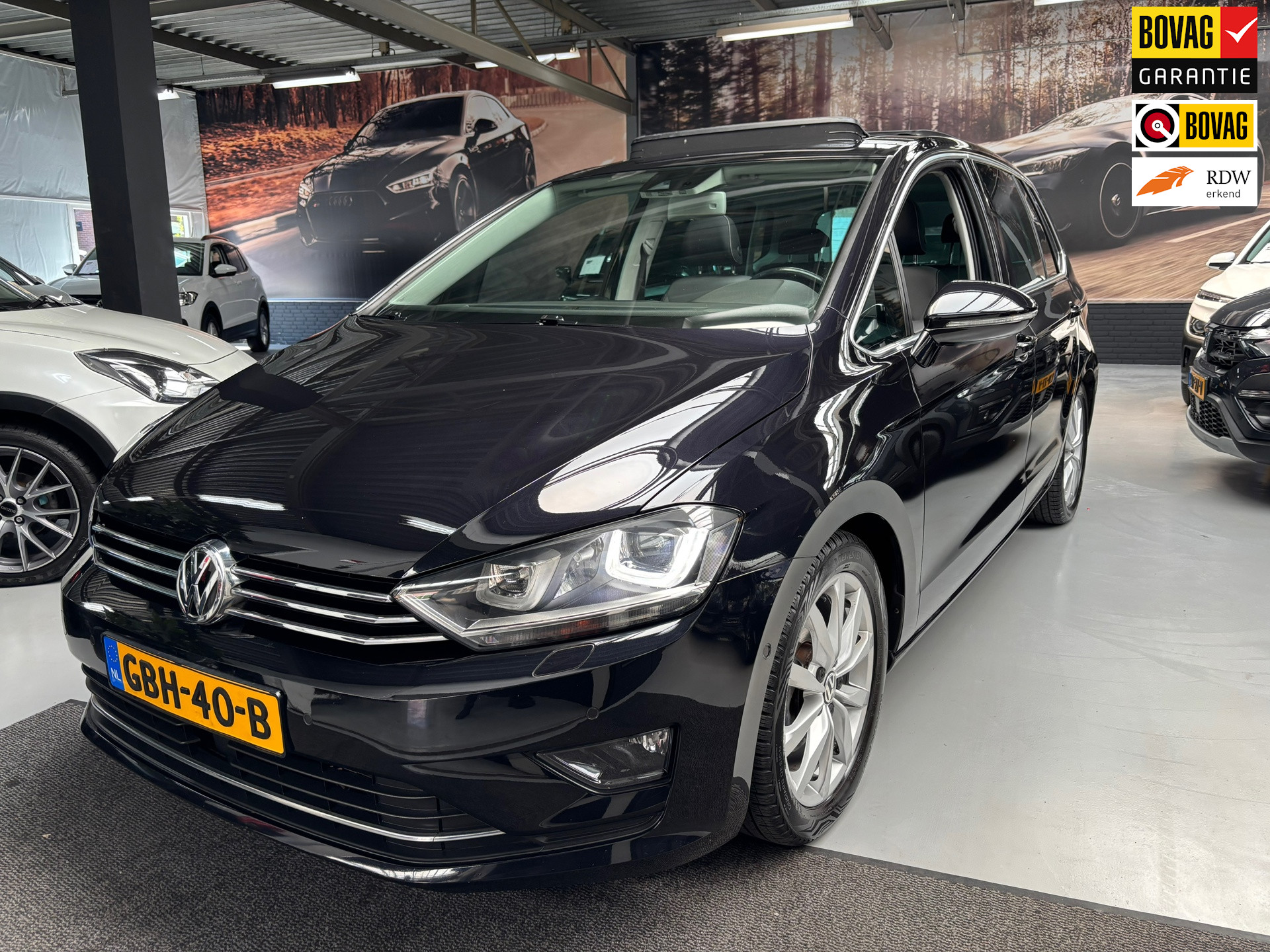 Volkswagen Golf Sportsvan 1.4 TSI Highline / Camera / Panorama dak / Carplay