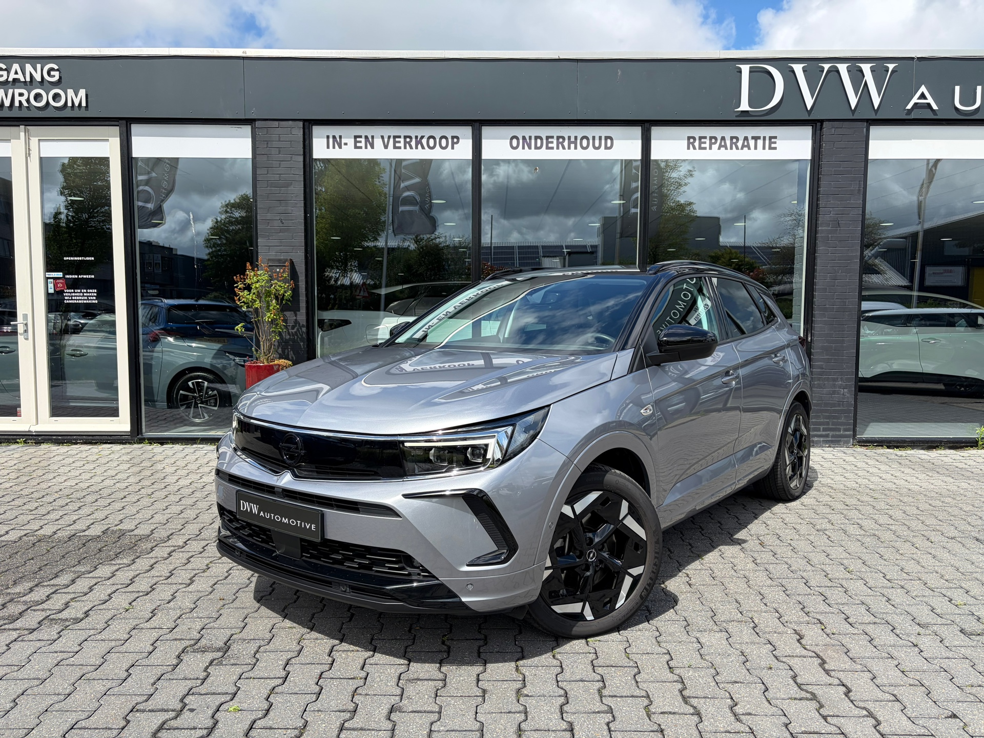 Opel Grandland 1.6 Turbo Plug-In Hybrid 4×4 GSe, 300pk