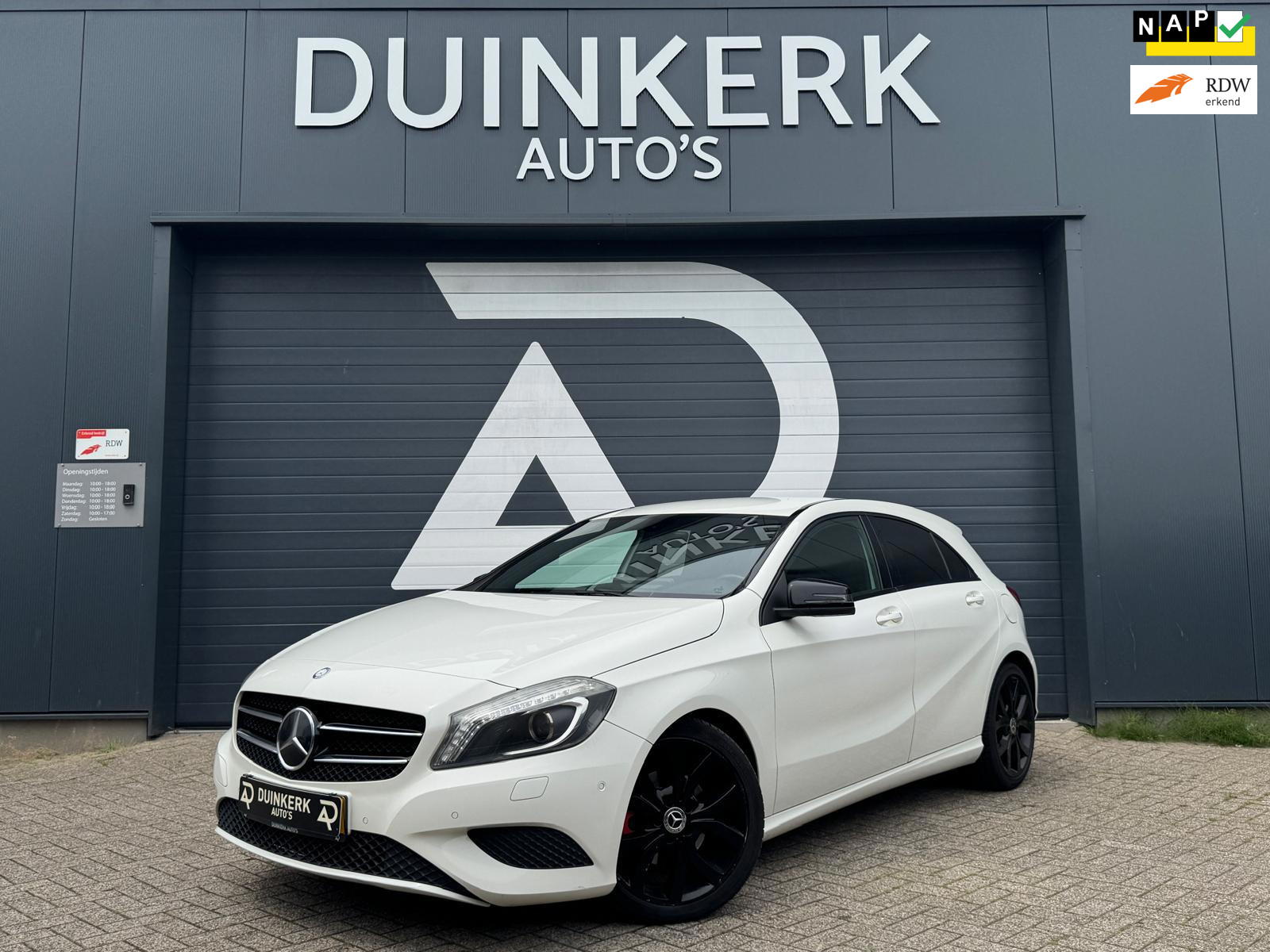Mercedes-Benz A-Klasse 180 Ambition | Automaat | Airco | Parkeersensor | NAP