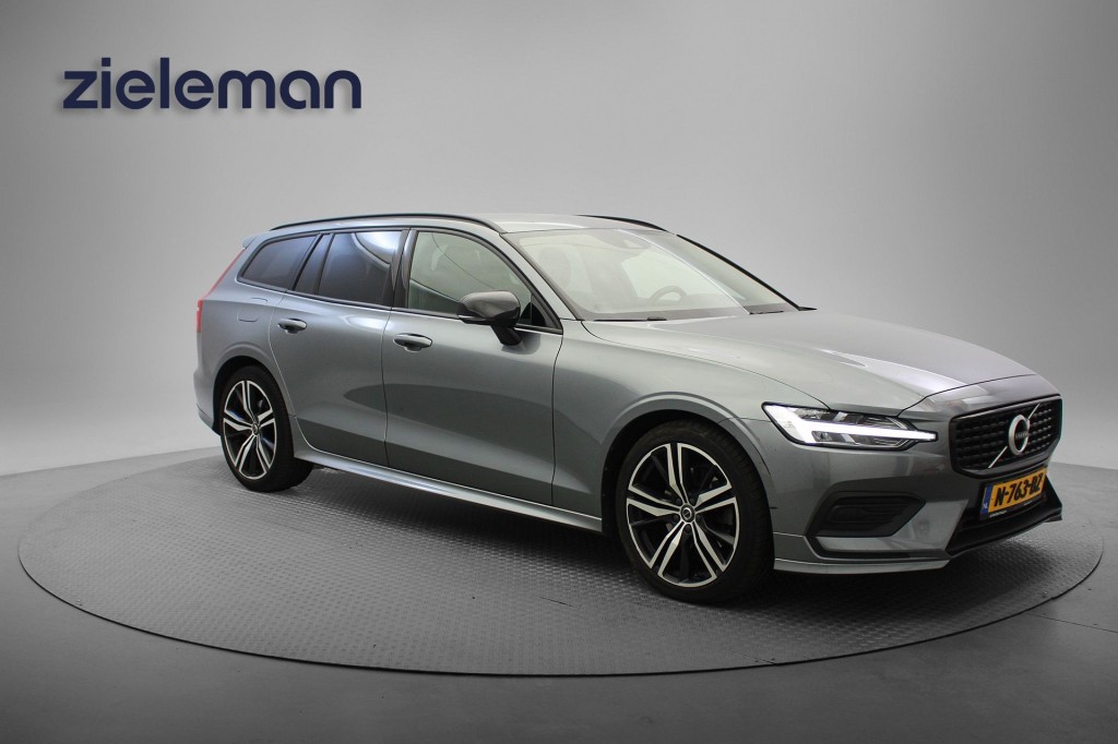 Volvo V60 2.0 B3 Momentum Advantage Automaat – Carplay, Camera, Stoelverw.