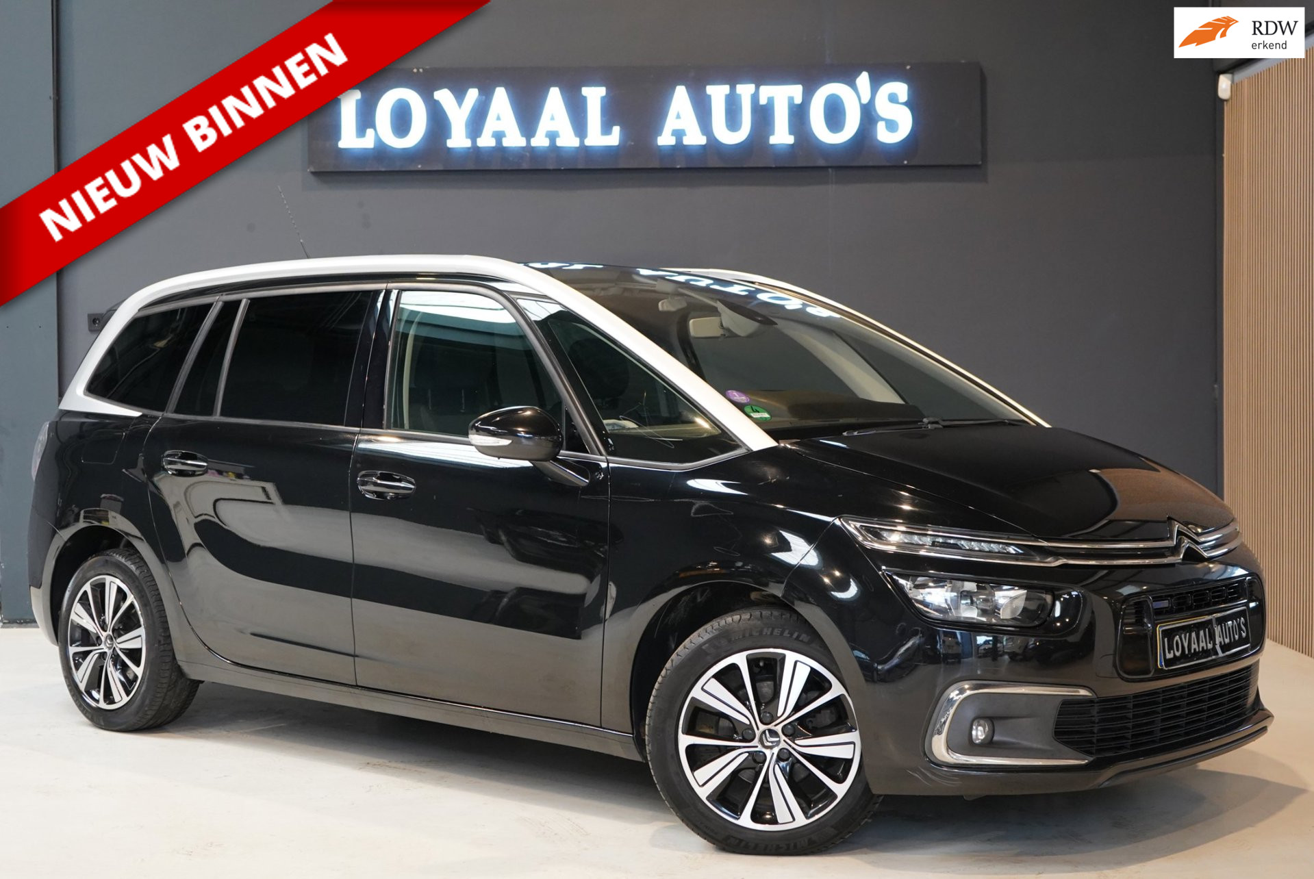 Citroën Grand C4 Picasso 1.2 PureTech Shine | 7 PERSOONS | NAVI | AIRCO | ACHTERUITRIJCAMERA | CRUISE | PDC |