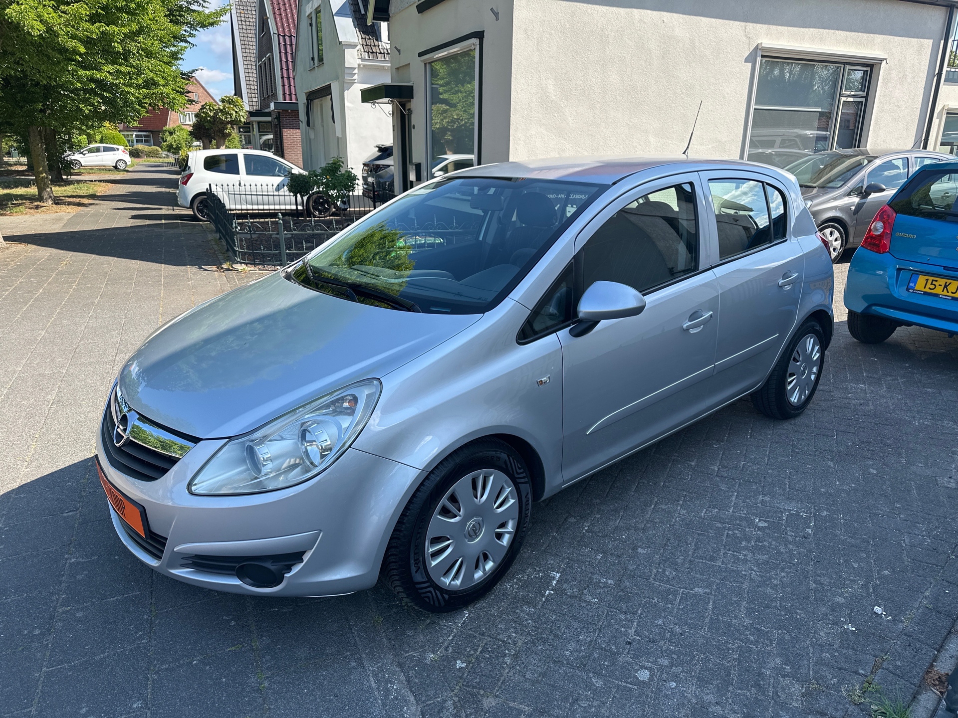 Opel Corsa 1.2-16V Business Apk geldig tot 16-09-2027