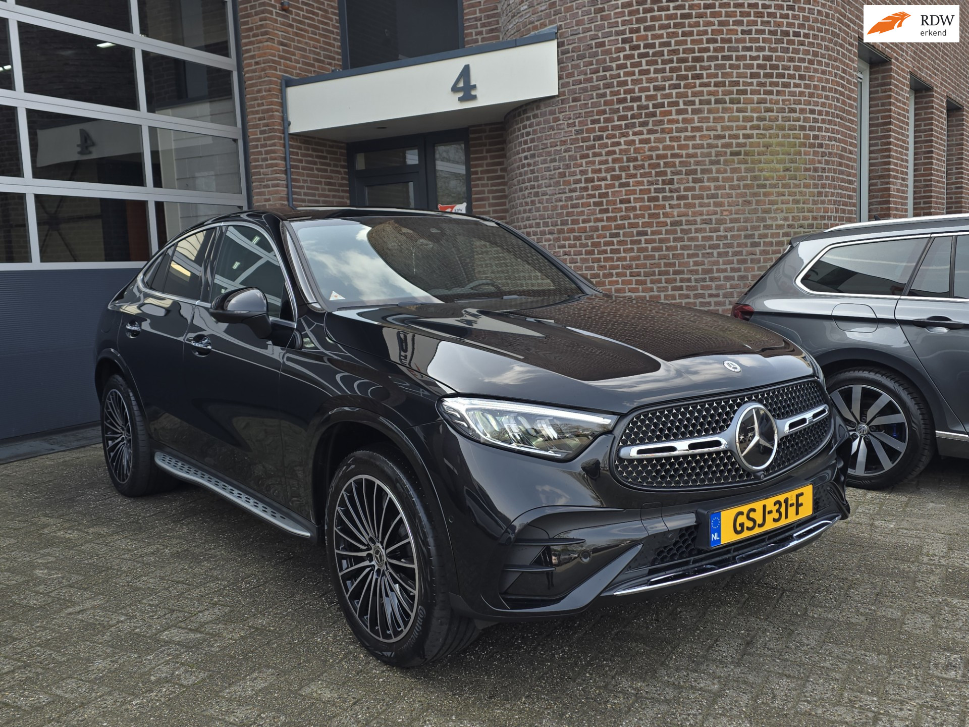 Mercedes-Benz GLC Coupé 300e 4MATIC AMG Line | BTW