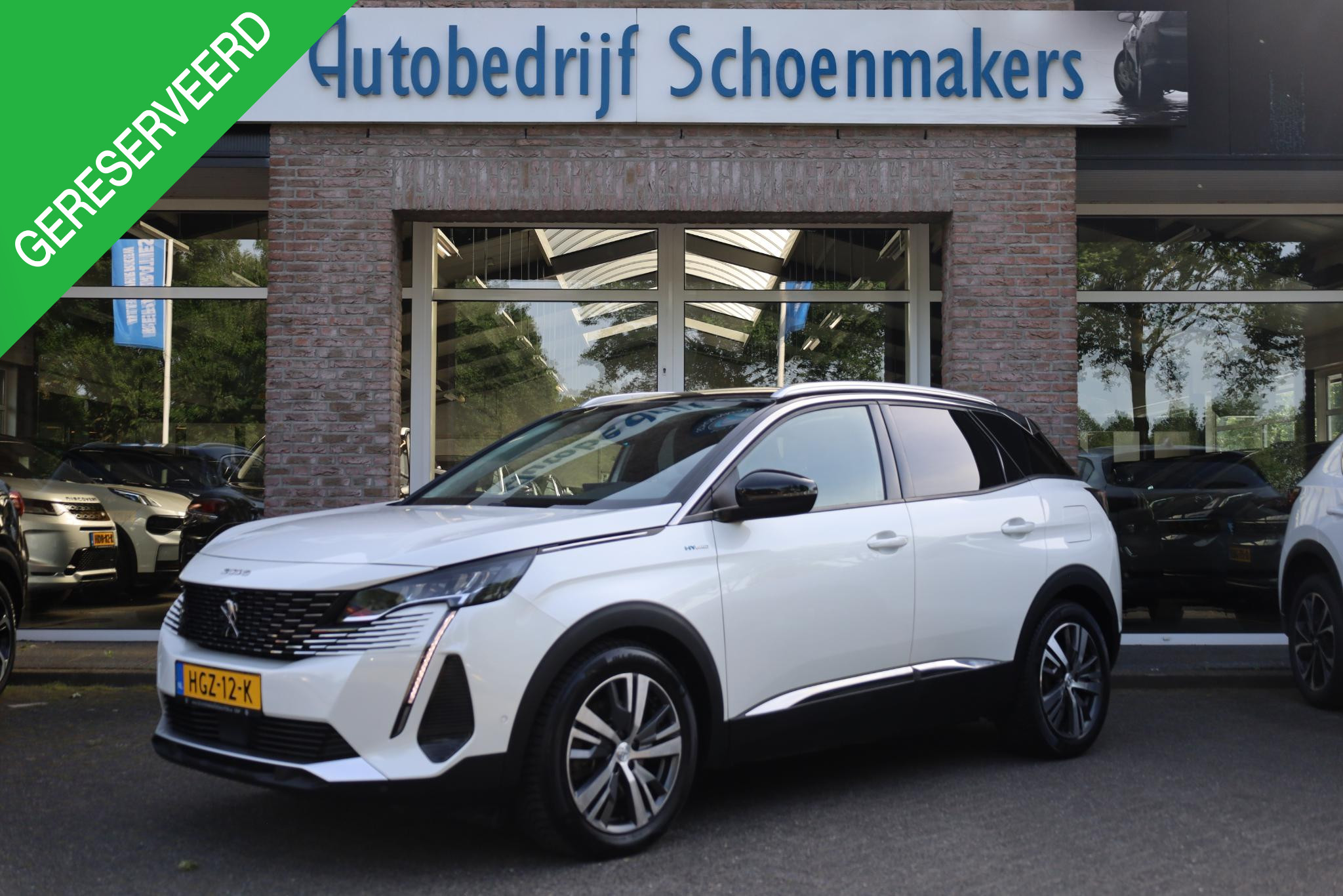 Peugeot 3008 1.6 HYbrid 225 Blue Lease GT