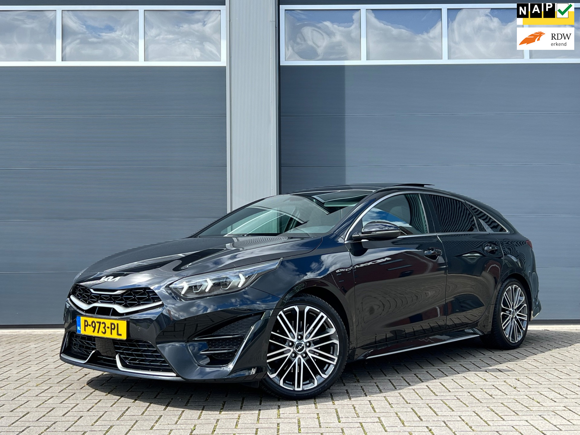 Kia ProCeed 1.5 T-GDi GT-PlusLine|Pano|trekhaak|BTW|dealeronderhouden