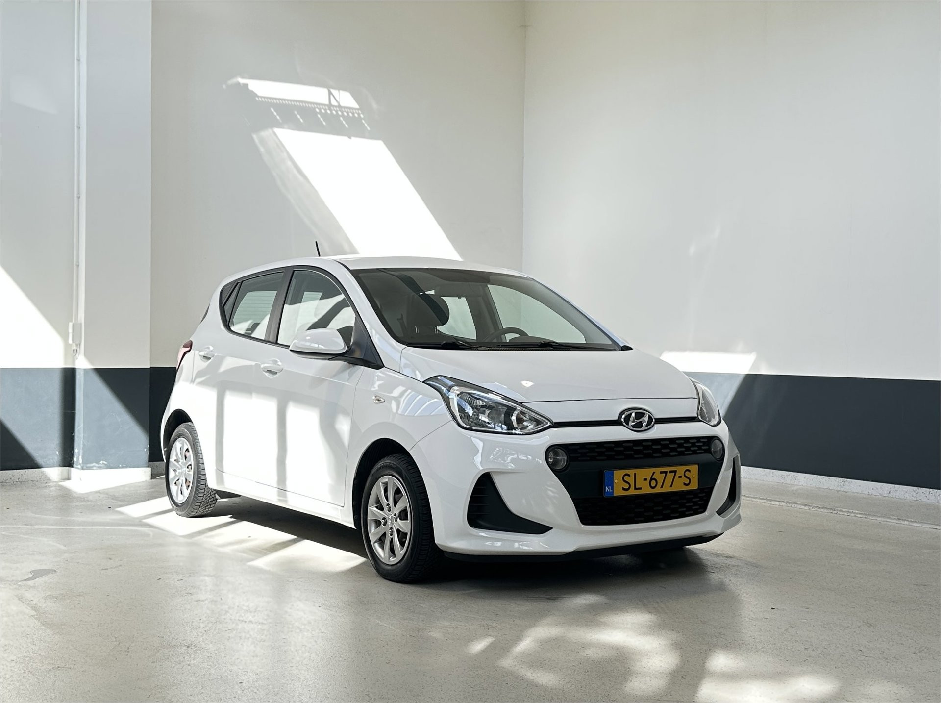 Hyundai i10 1.0i Comfort | NL| 2 Eig | Navigatie | Apple Carplay/ Android Auto |