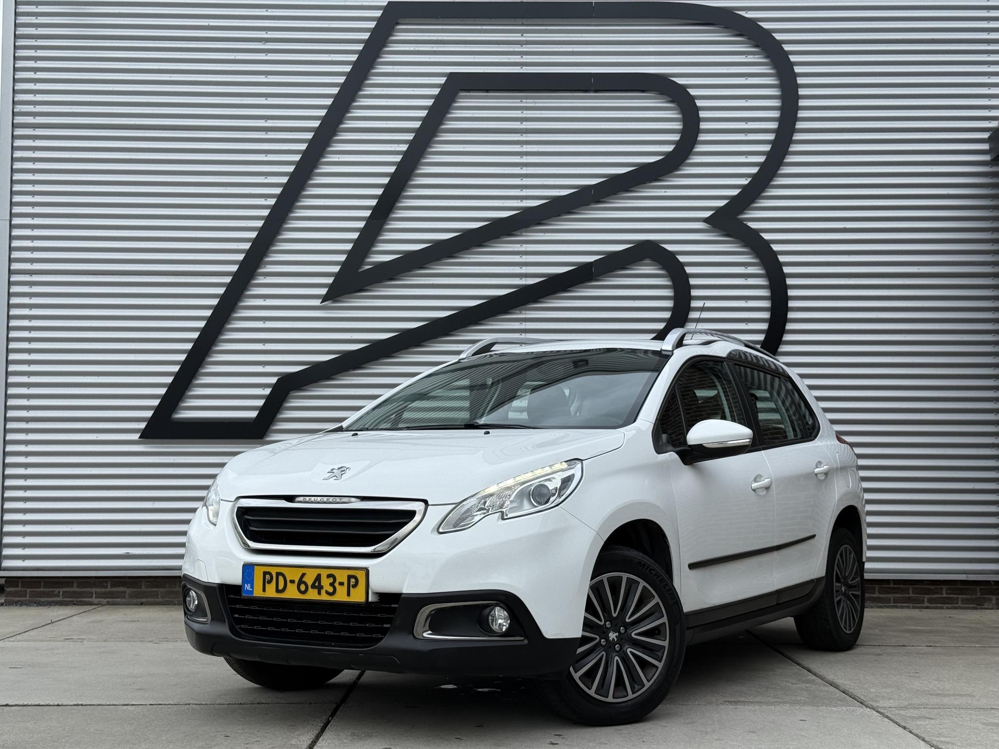 Peugeot 2008 1.2 PureTech Style