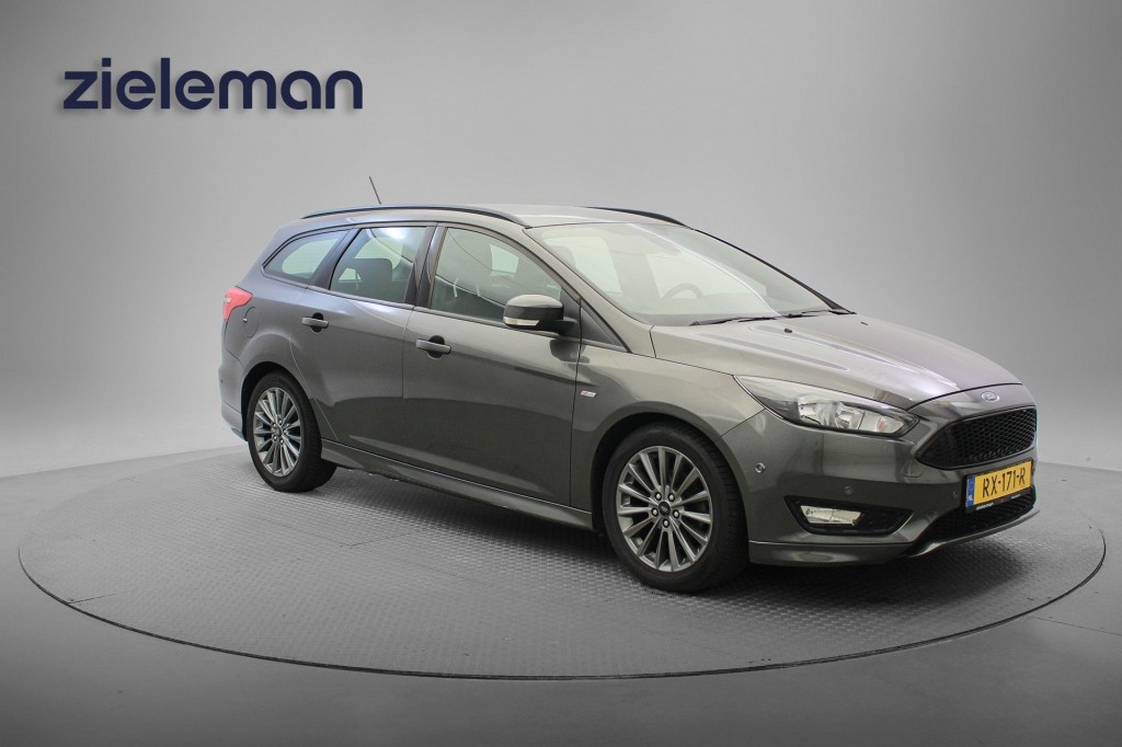 Ford Focus Wagon 1.0 ST-Line – Carplay, Navi, Cruise, Clima, Trekhaak