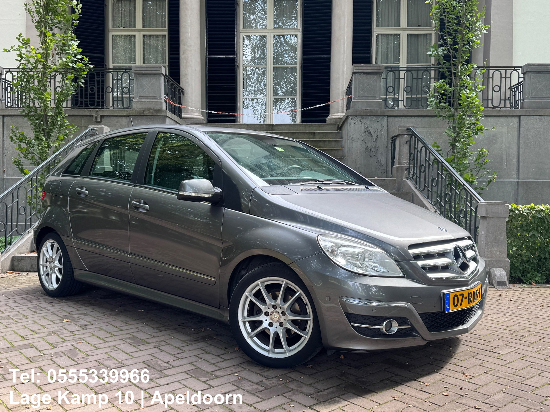 Mercedes-Benz B-Klasse 180 Business Class Automaat Navi Airco Cruise Ctr Leder PDC Trekhaak